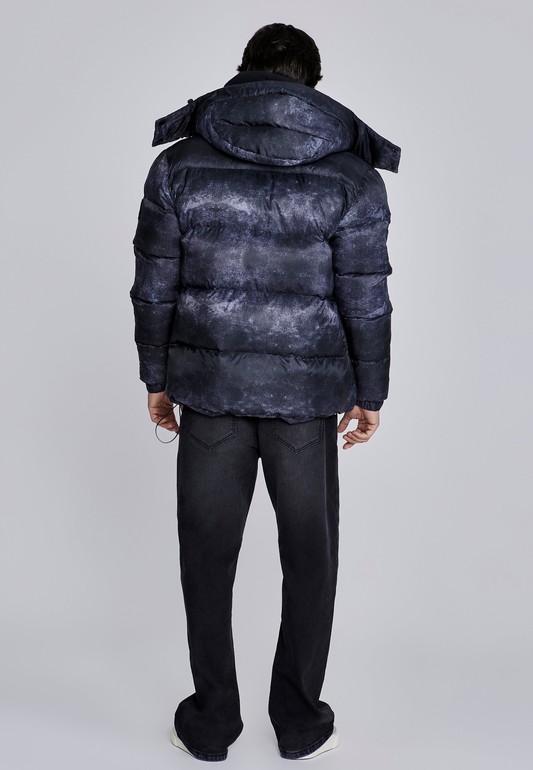 Puffer Jacket in Dark Grey Jackets SikSilk
