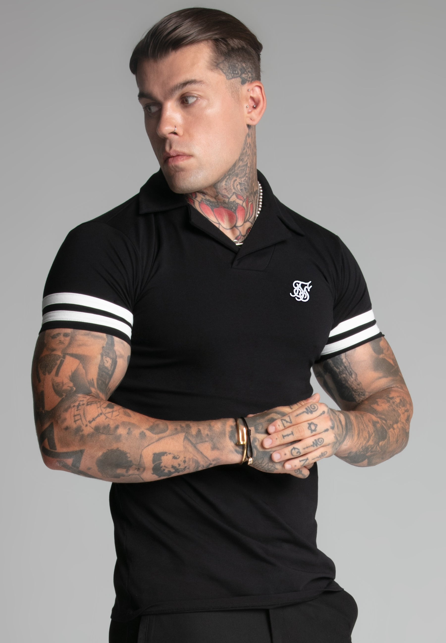 Tournament Revere Polo in Black T-Shirts SikSilk