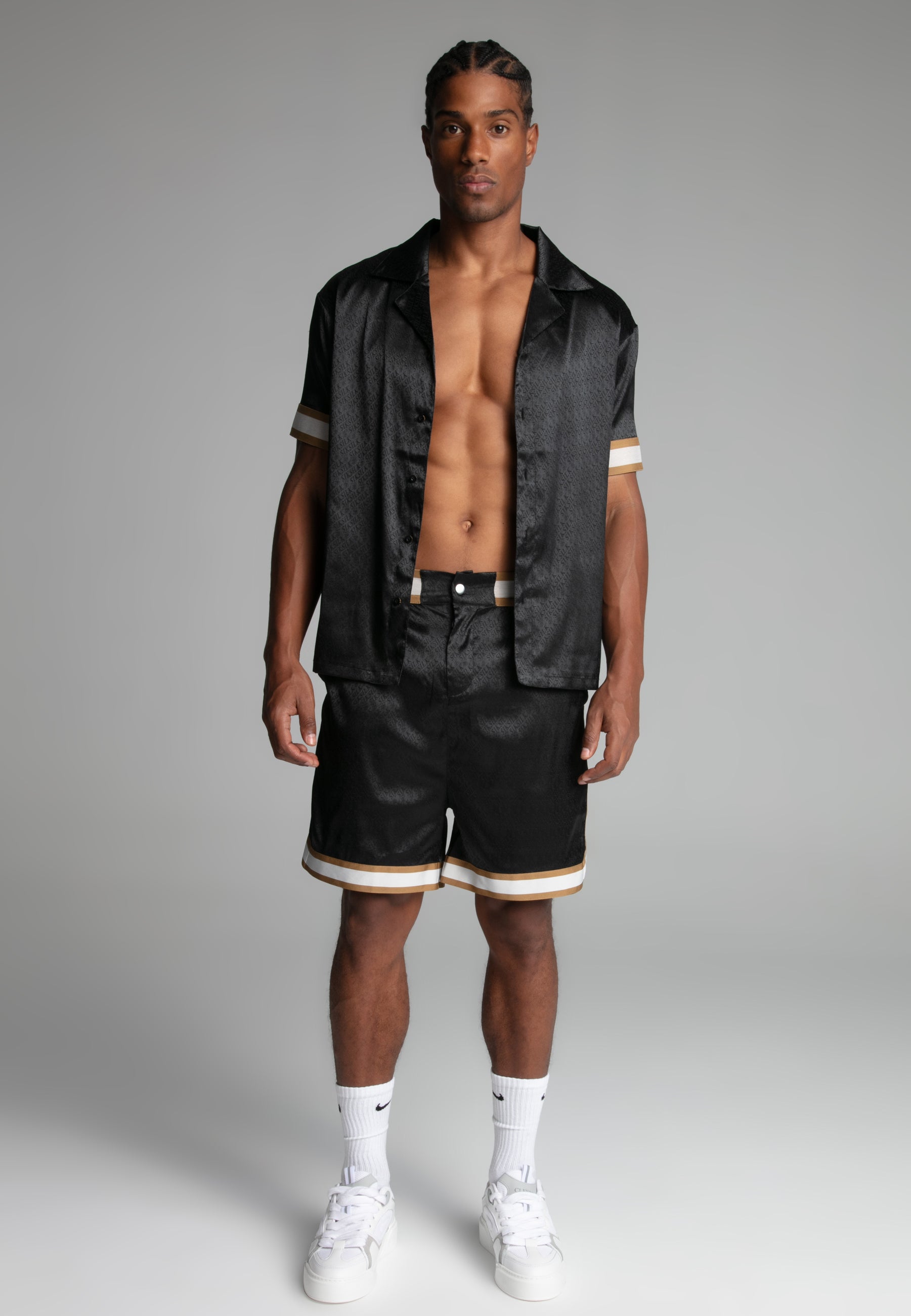 Resort Shorts in Black Shorts SikSilk