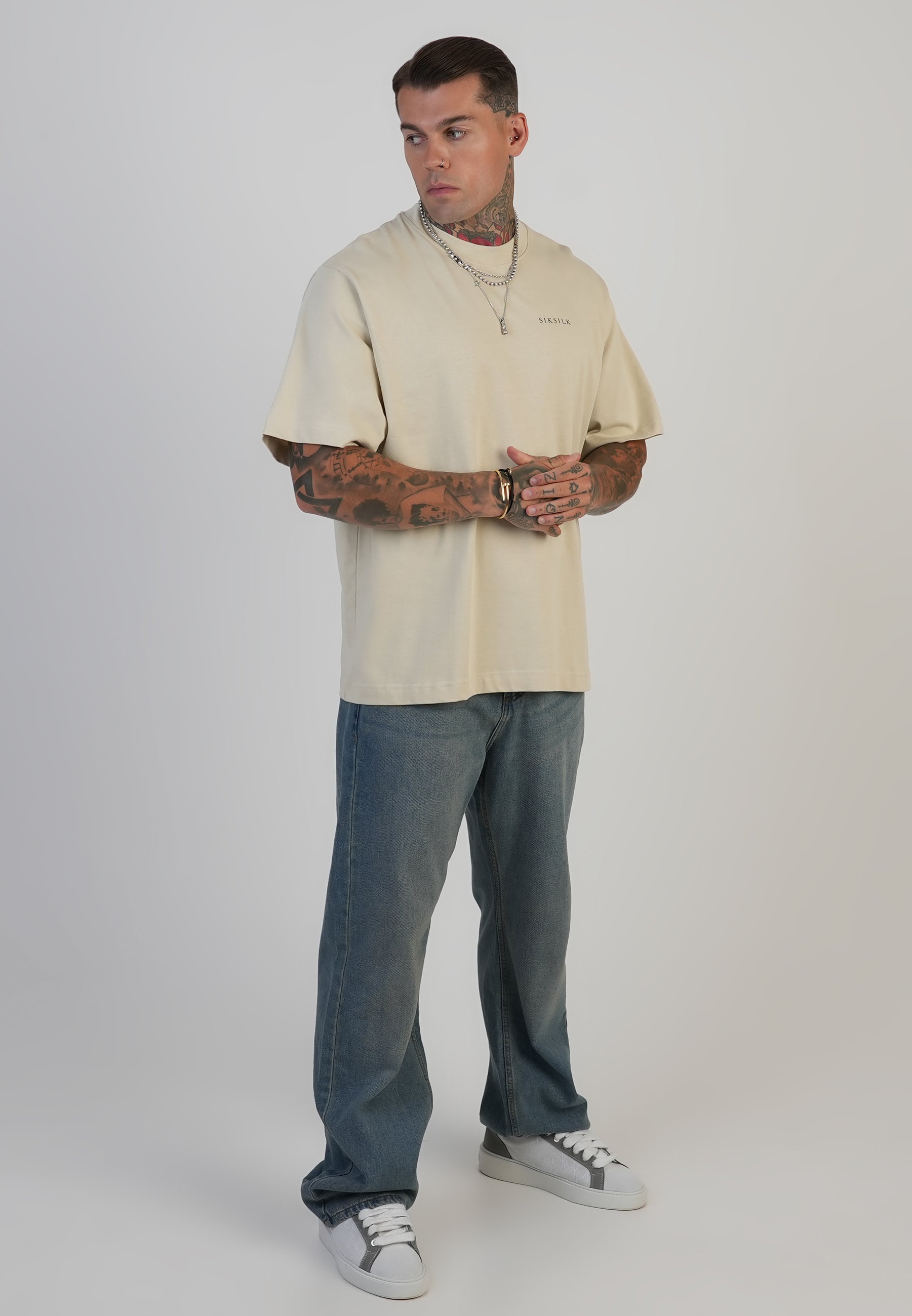 Graphic T-shirt in ecru T-shirts SikSilk
