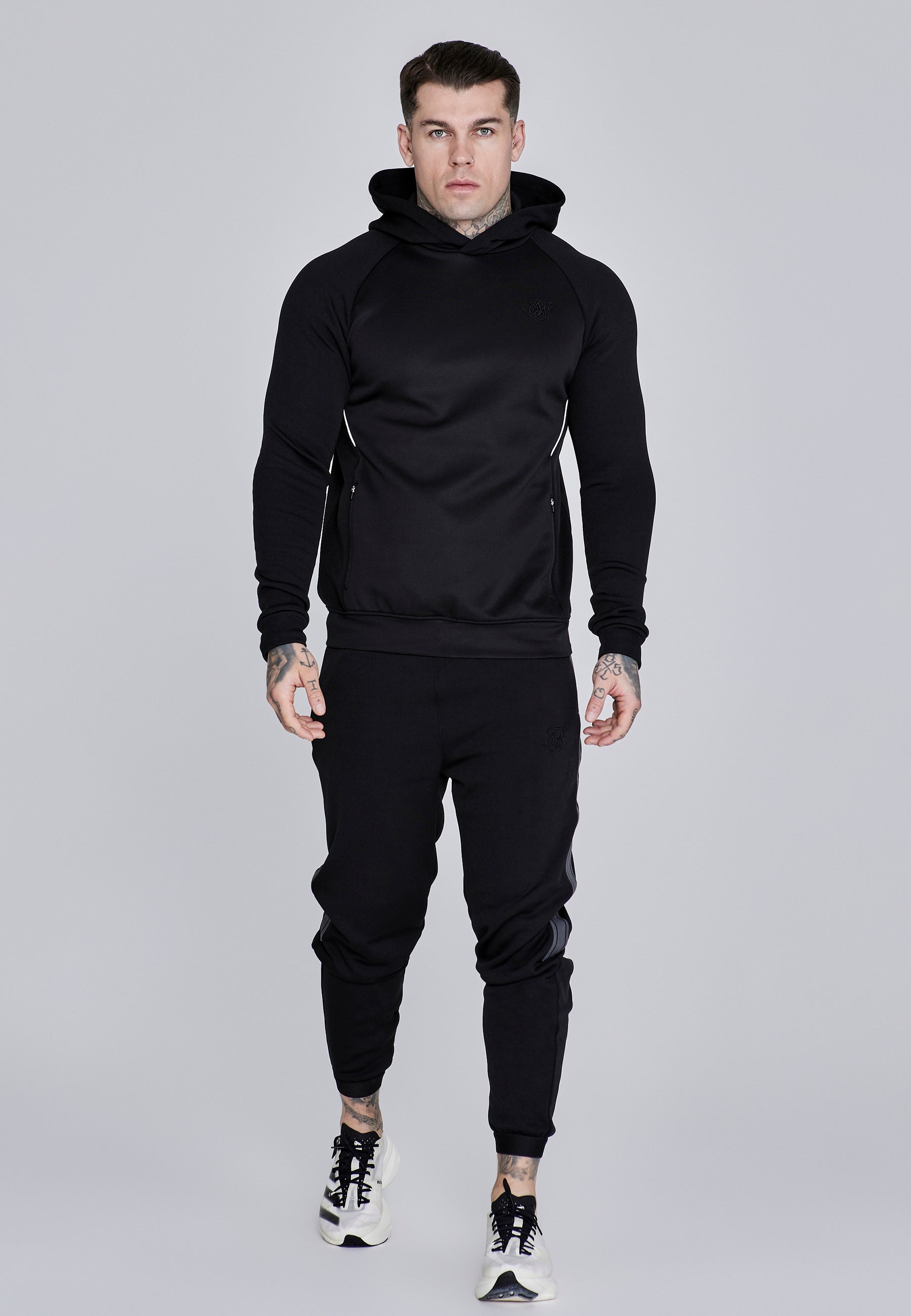 Muscle Fit Joggers in Black Pants SikSilk