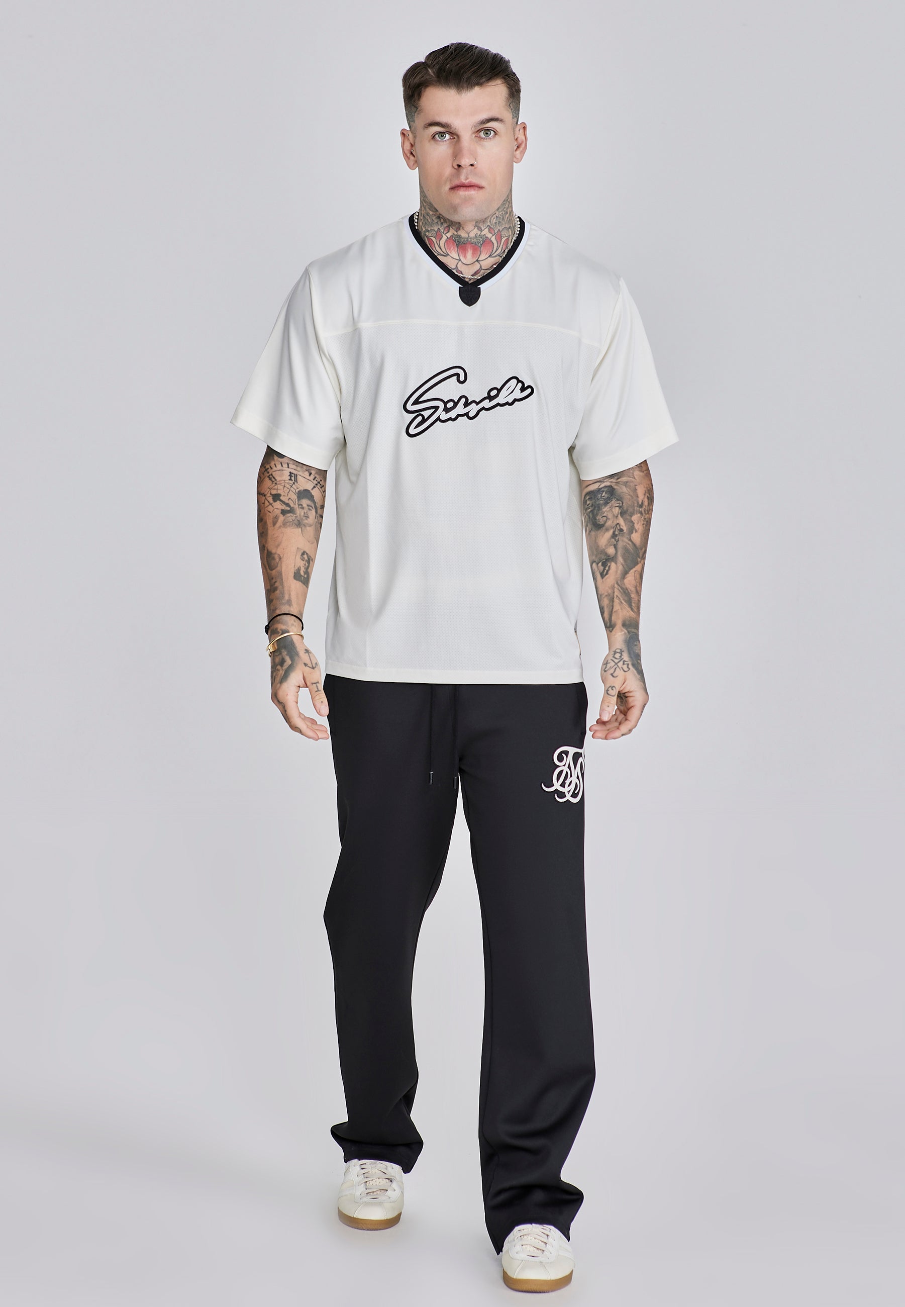 Sports T-shirt in ecru T-shirts SikSilk