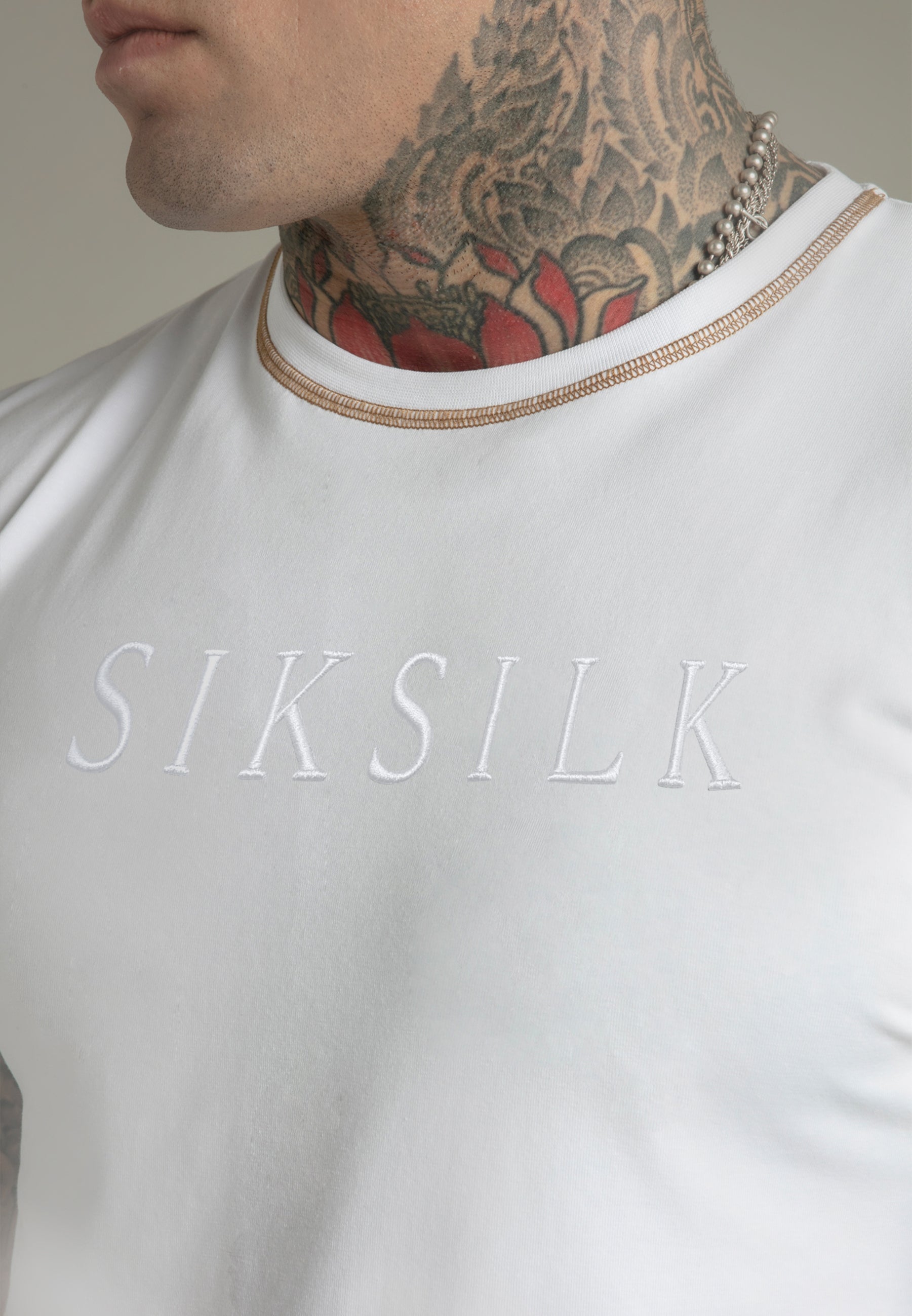 Muscle Fit T-Shirt in White T-Shirts SikSilk