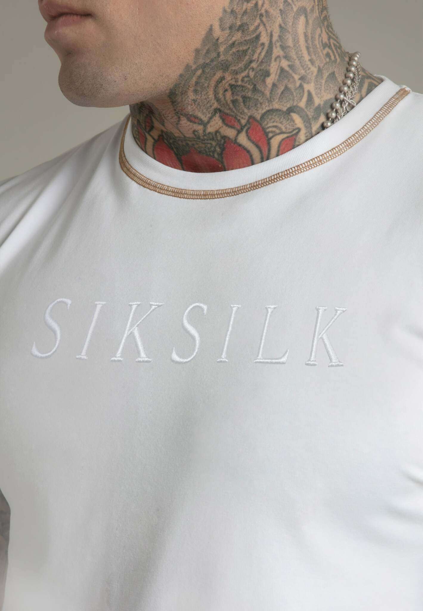 Muscle Fit T-Shirt in White T-Shirts SikSilk