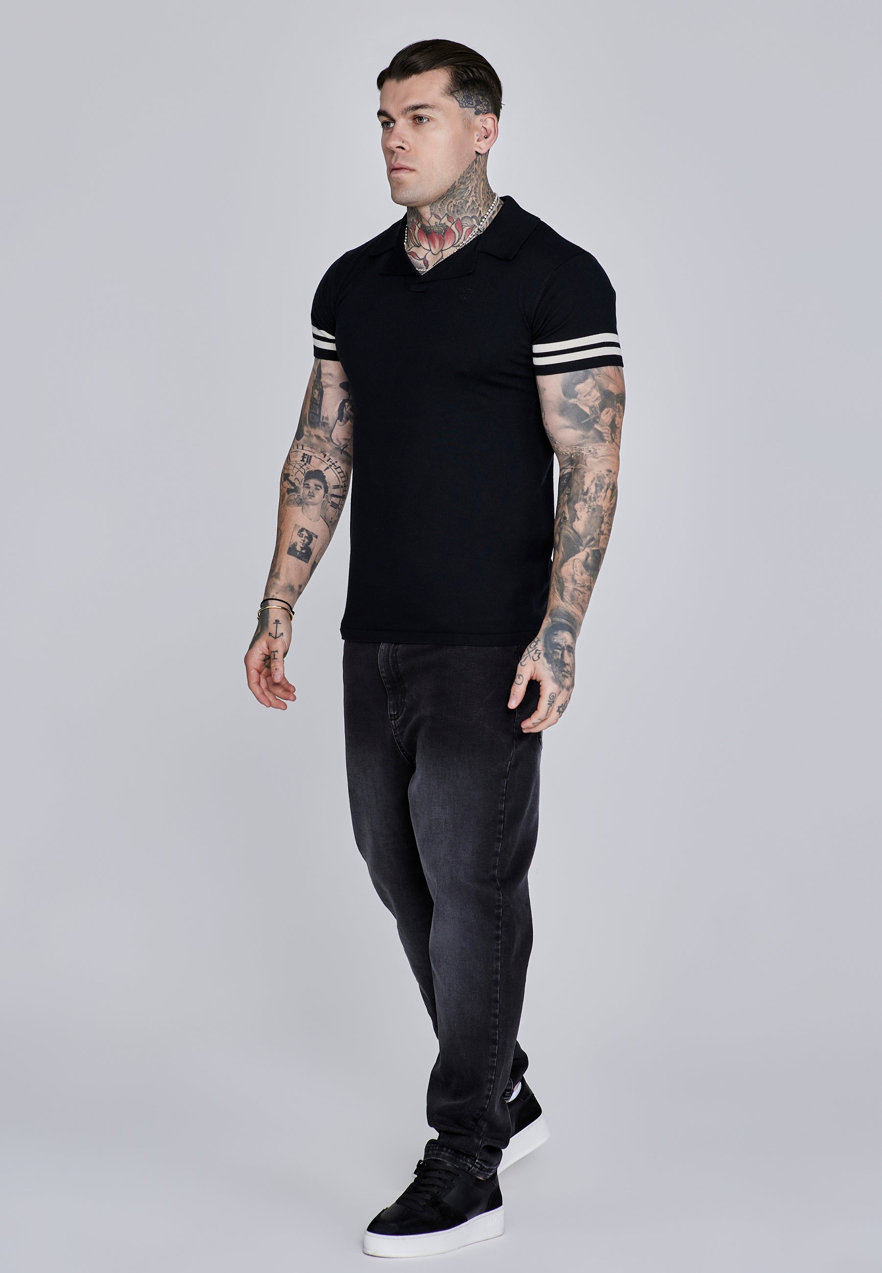 Tournament Revere Polo in Black T-Shirts SikSilk