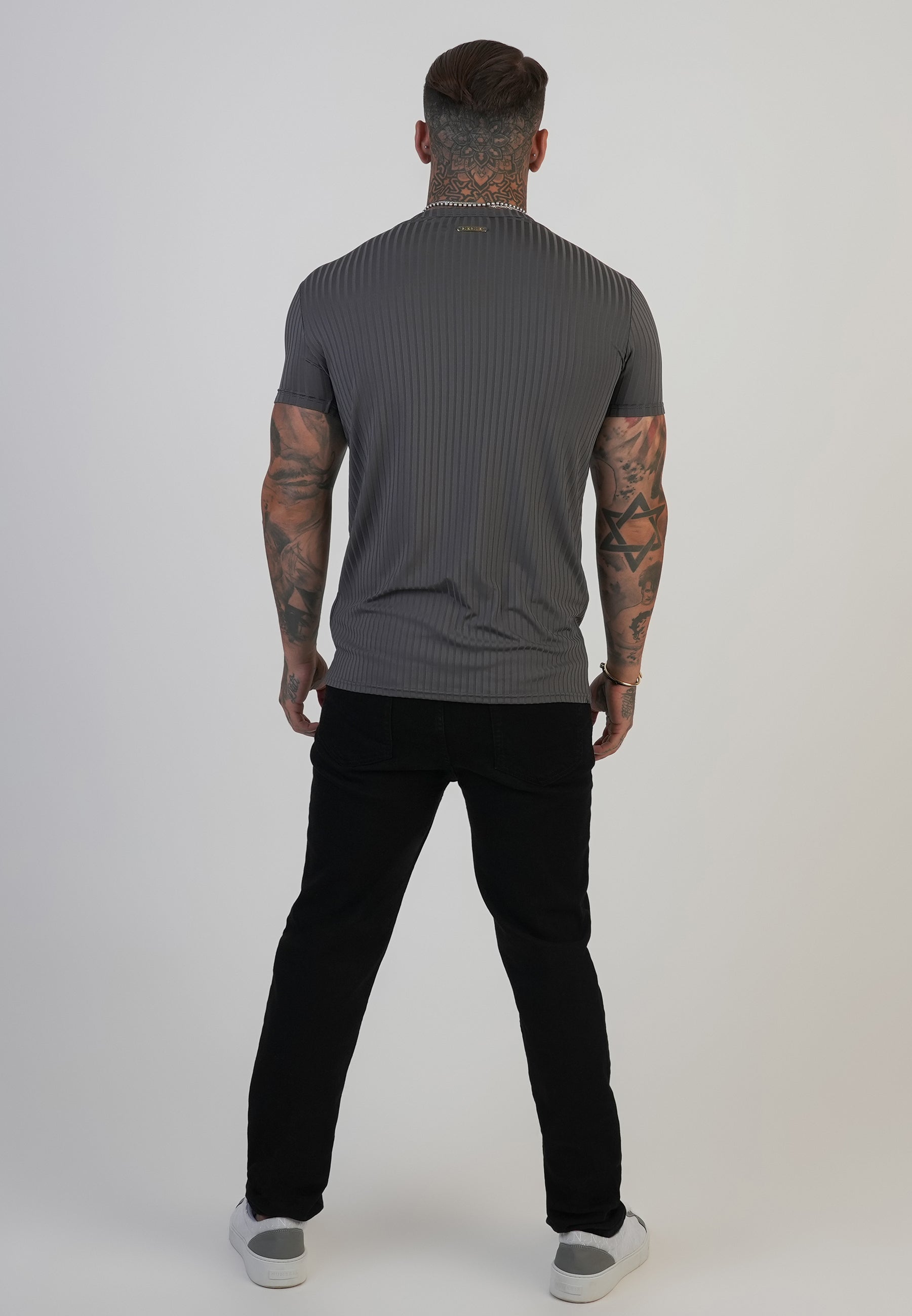 Muscle Fit T-Shirt in Dark Brown T-Shirts SikSilk