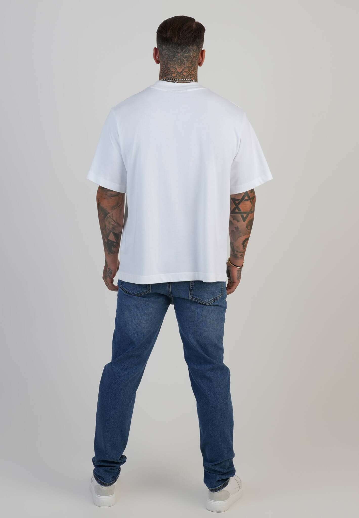 Slim Fit Jeans in Washed Mid Blue Jeans SikSilk