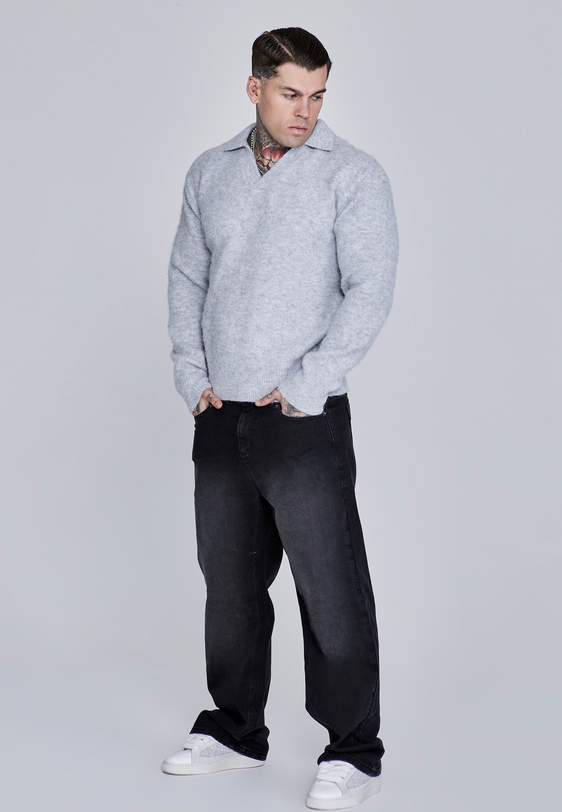 Loose Fit Jeans in Washed Black Jeans SikSilk