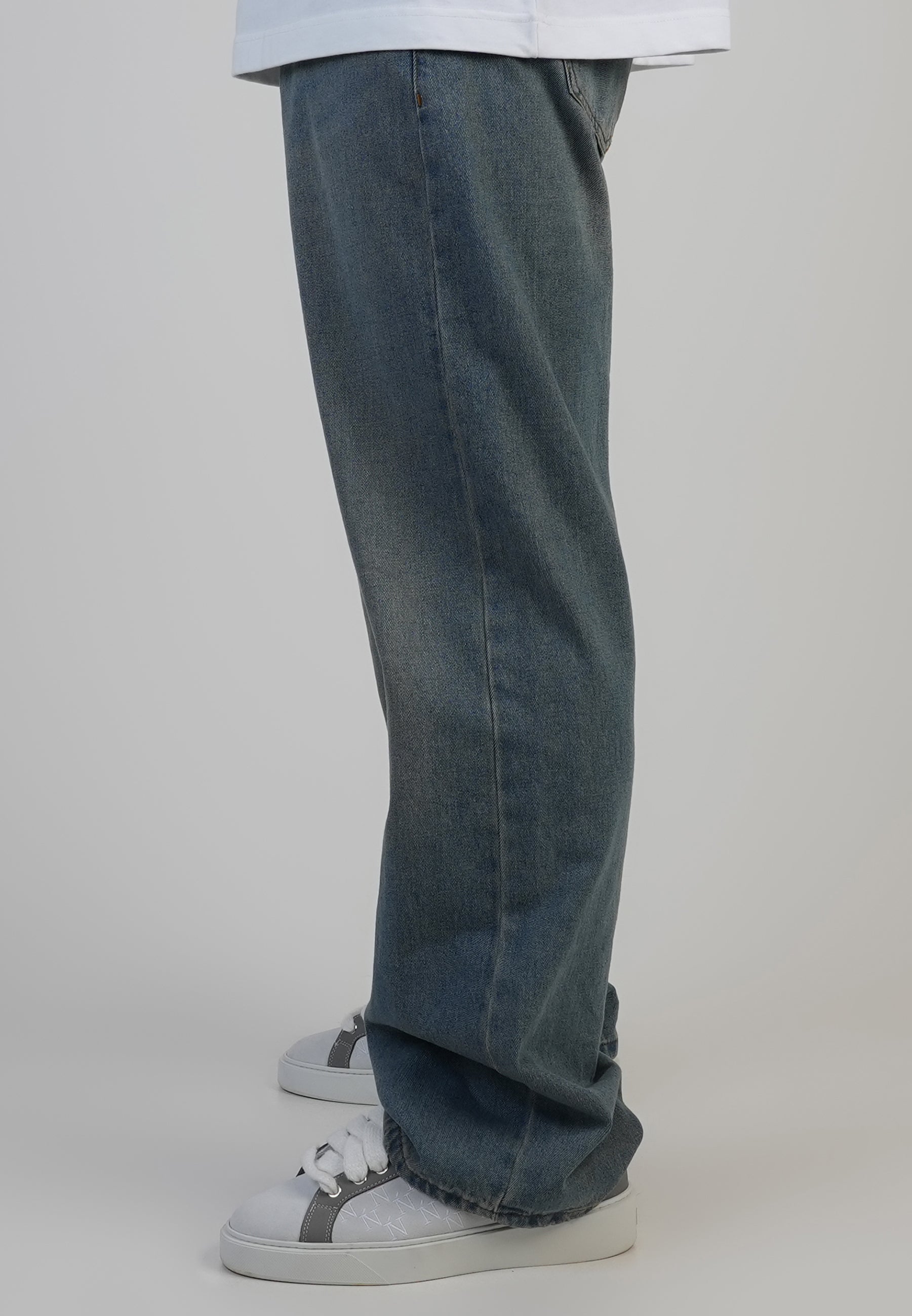 Loose Fit Jeans in Washed Vintage Blue Jeans SikSilk