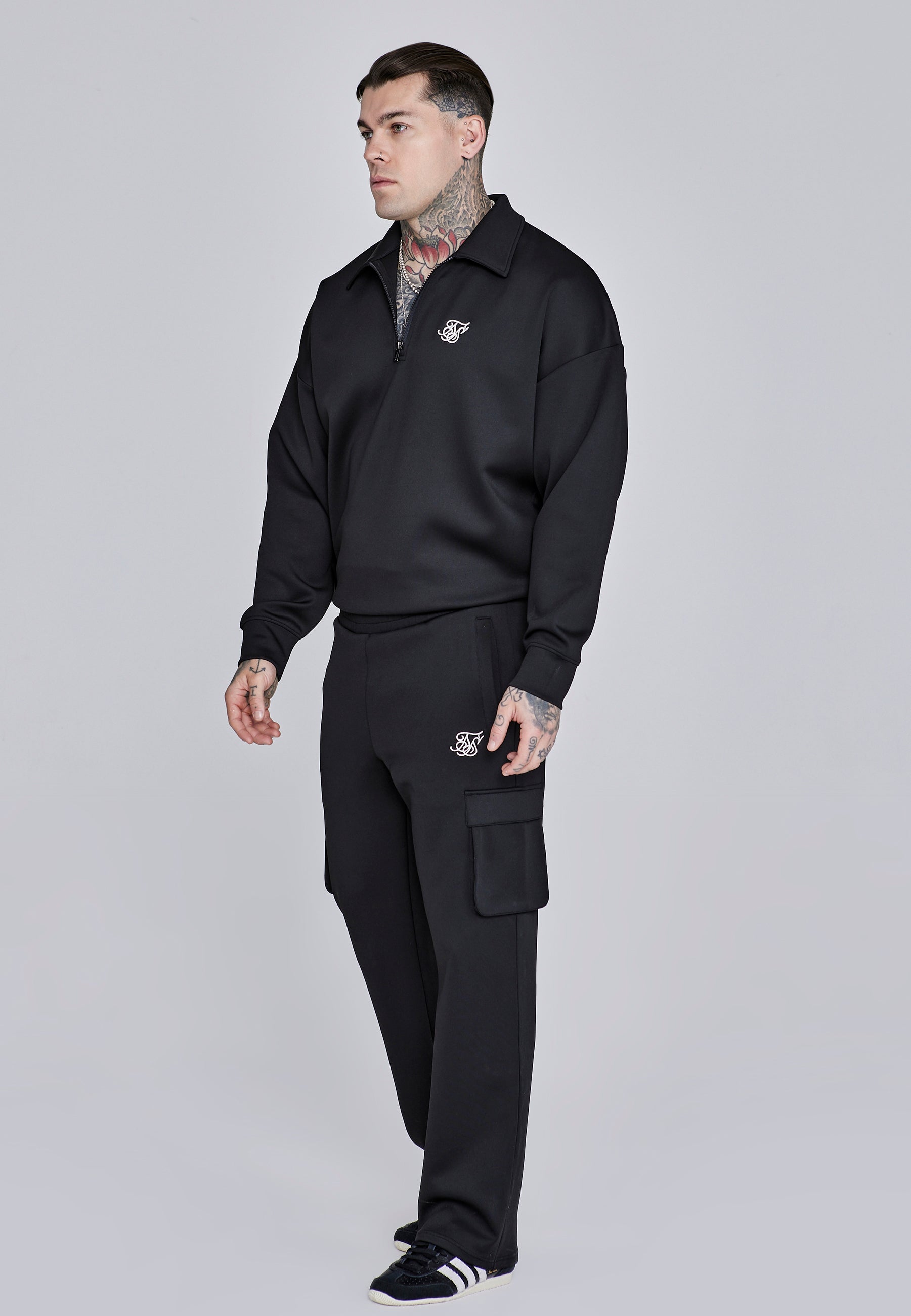 Essentials Zip Sweater in Black Sweatshirts SikSilk