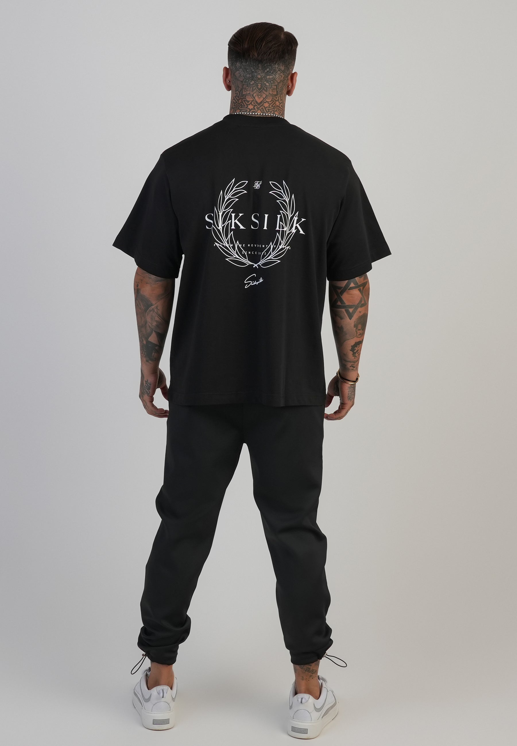 Graphic T-Shirt in Black T-Shirts SikSilk