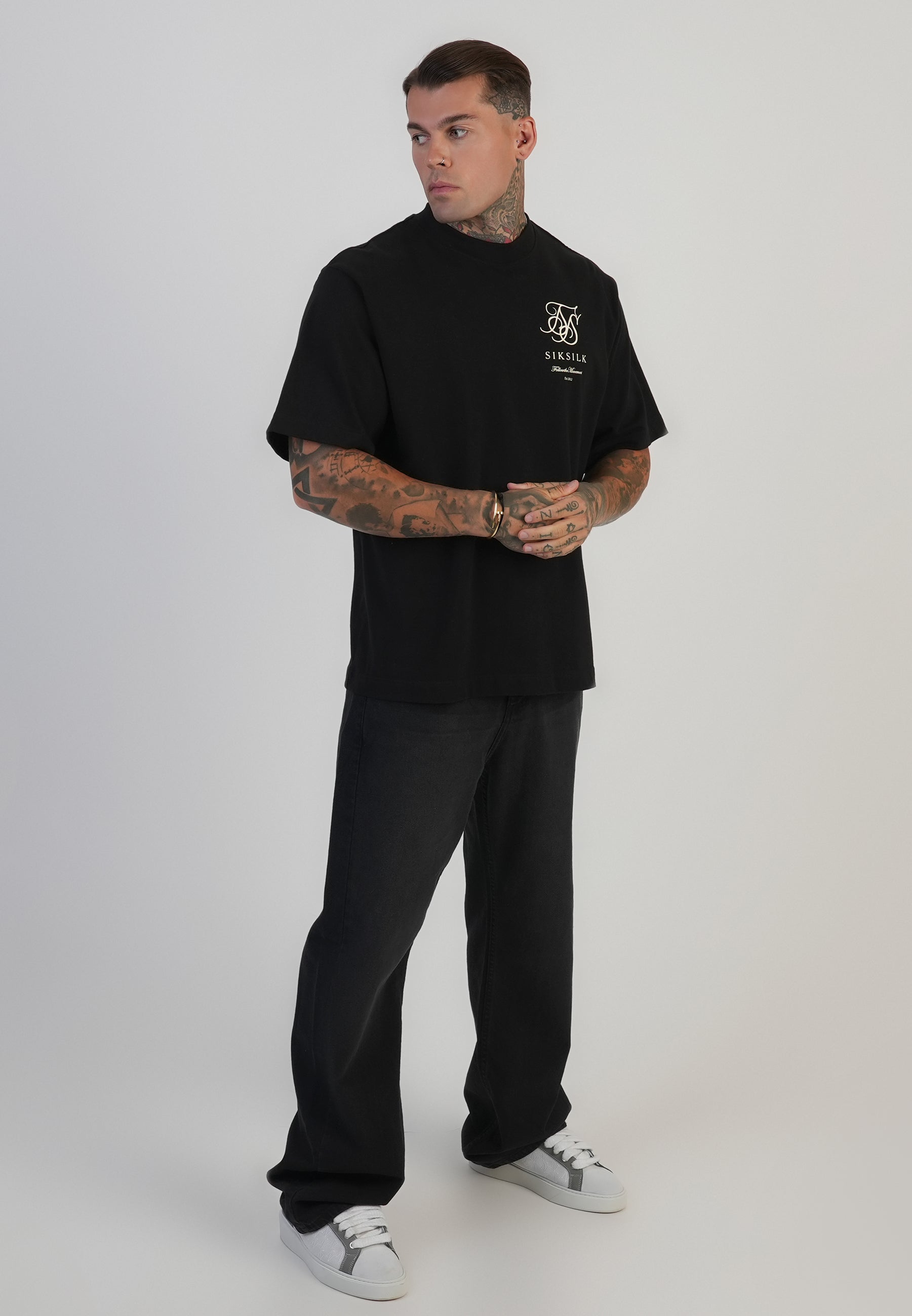 Logo T-Shirt in Black T-Shirts SikSilk