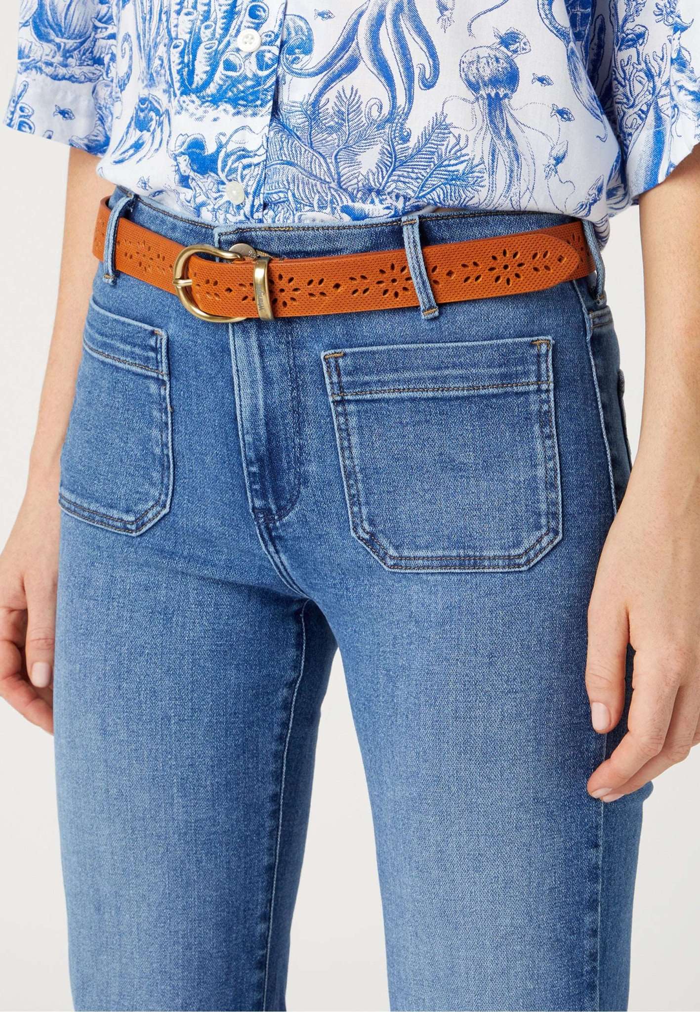 Flower Belt in Cognac Belt Wrangler   