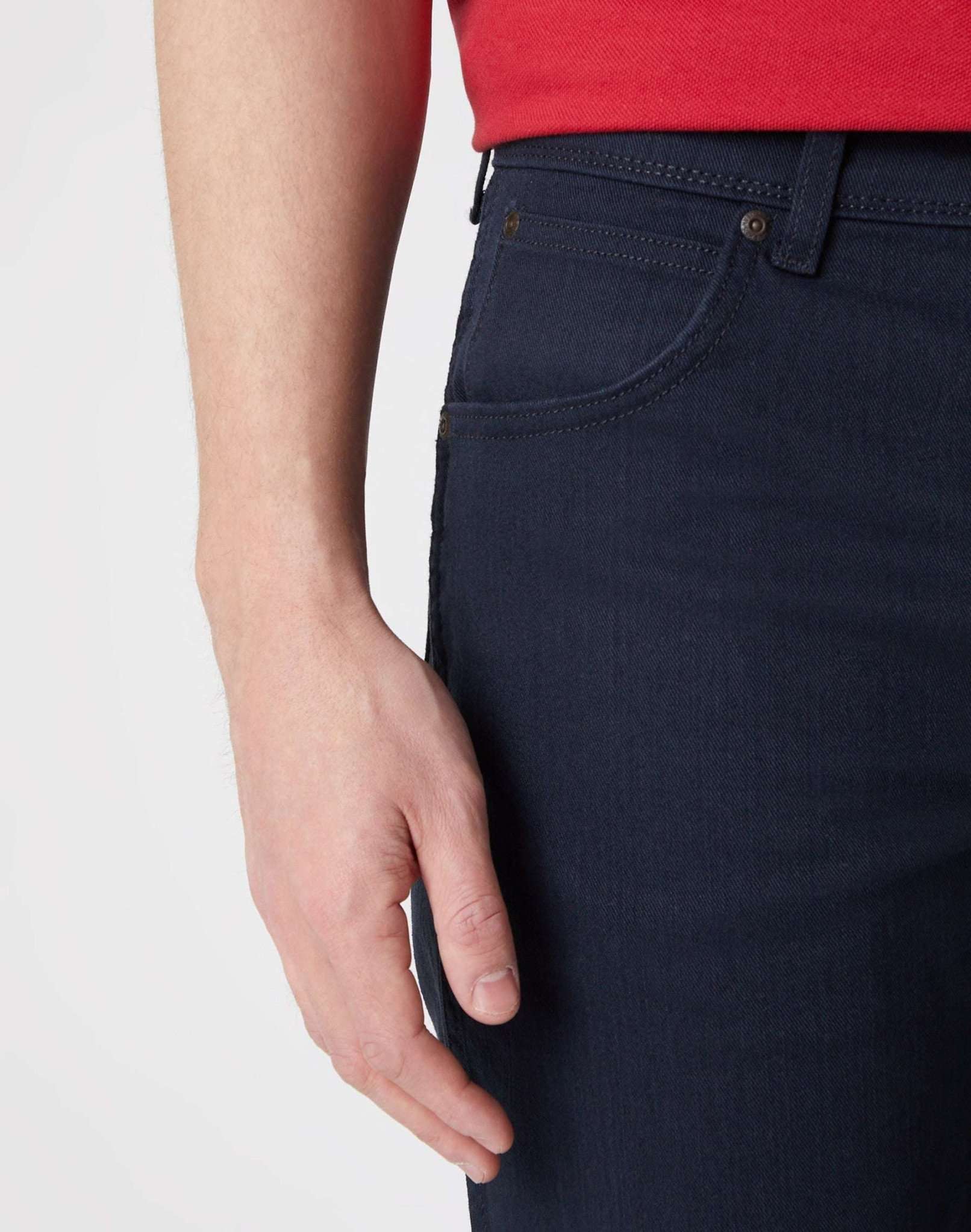 Regular Fit Low Stretch in Navy Pants Wrangler   