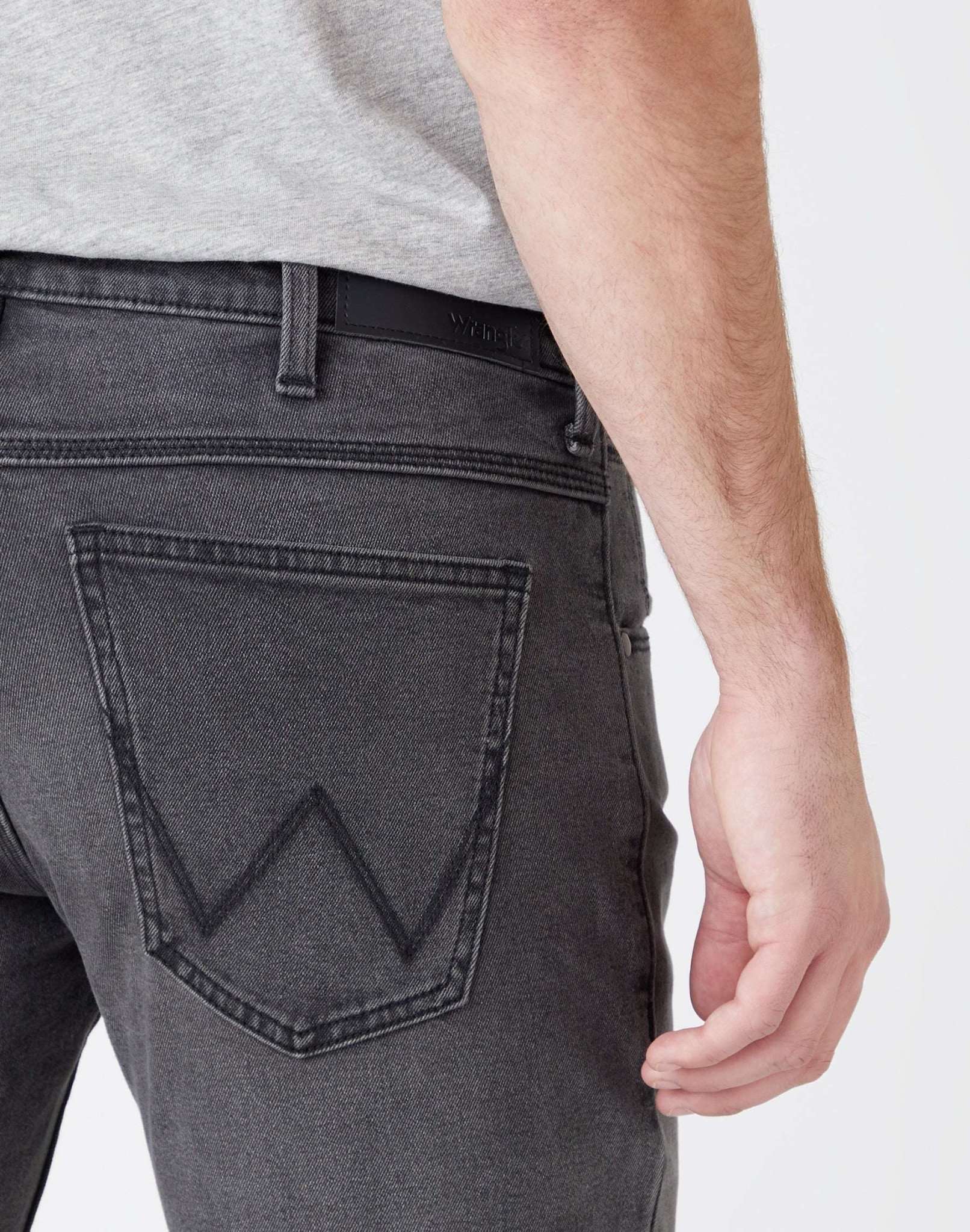 Slim Low Stretch in Great Grey Jeans Wrangler   