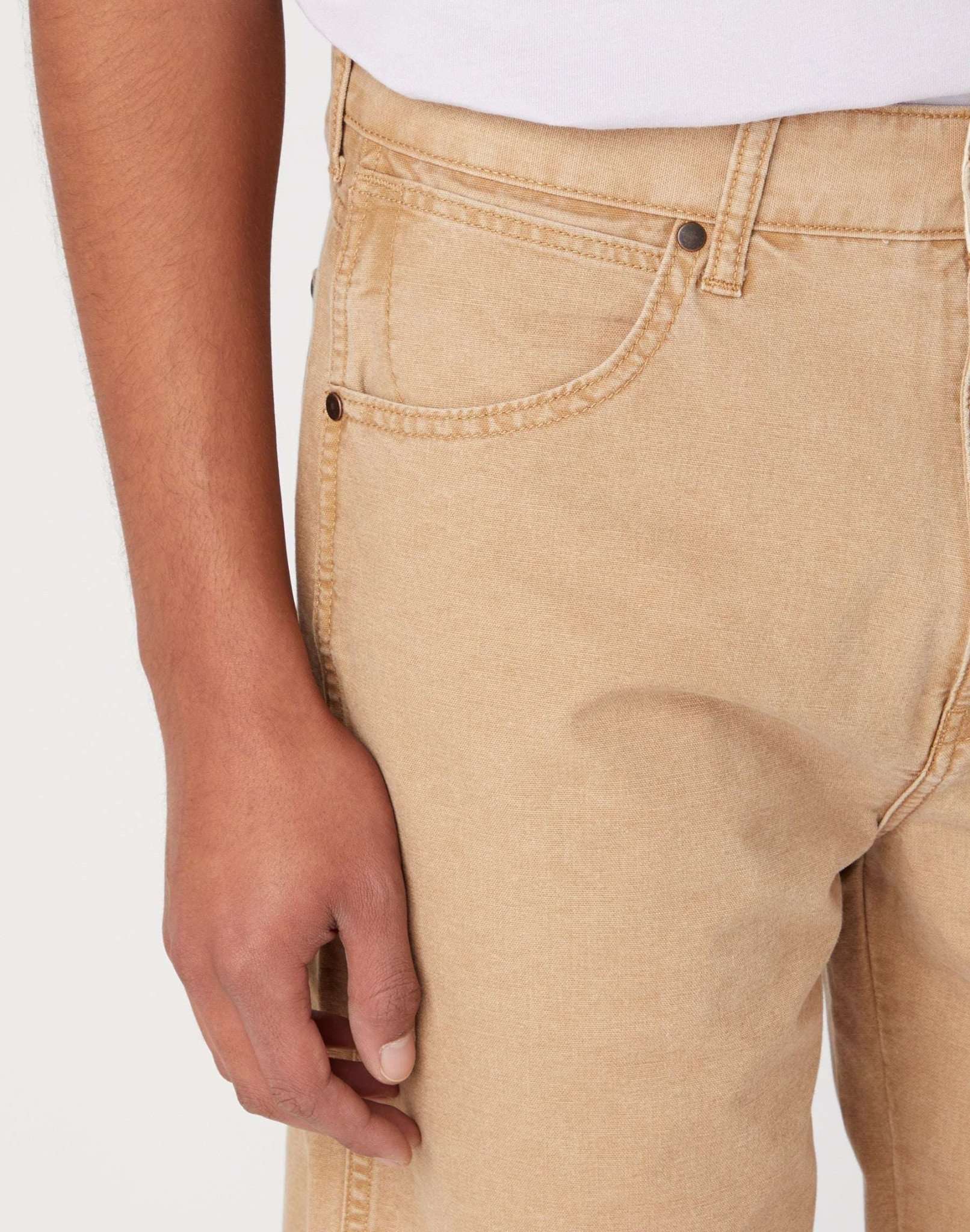 Frontier Short in Tigers Eye Shorts Wrangler   