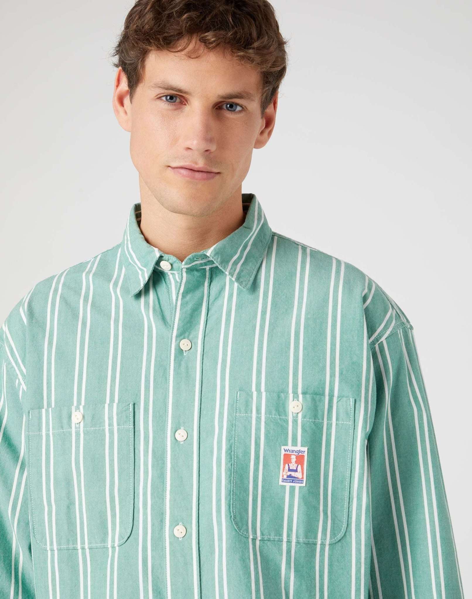 Casey Jones Two Pocket Utility Shirt in Pine Green Shirts Wrangler   