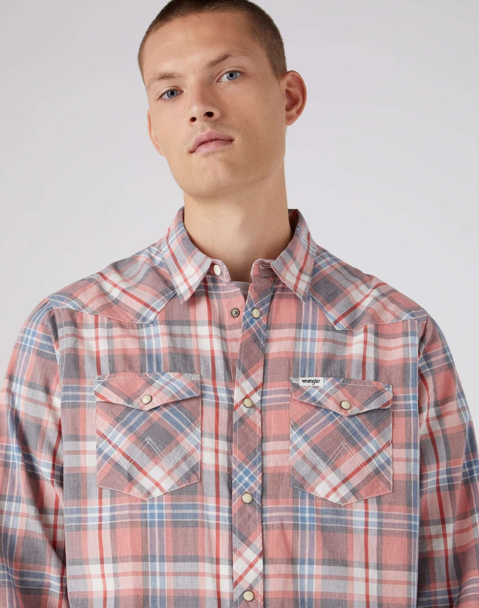 Western Shirt in Faded Rose Shirts Wrangler   