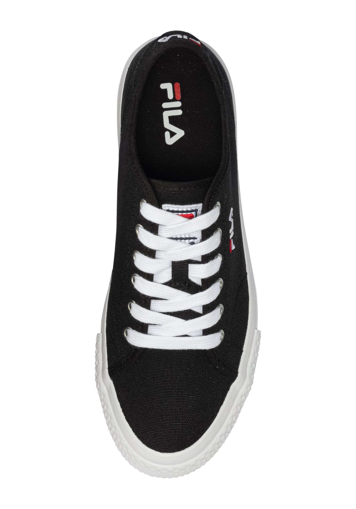 Pointer Classic Men in Black Sneakers Fila   