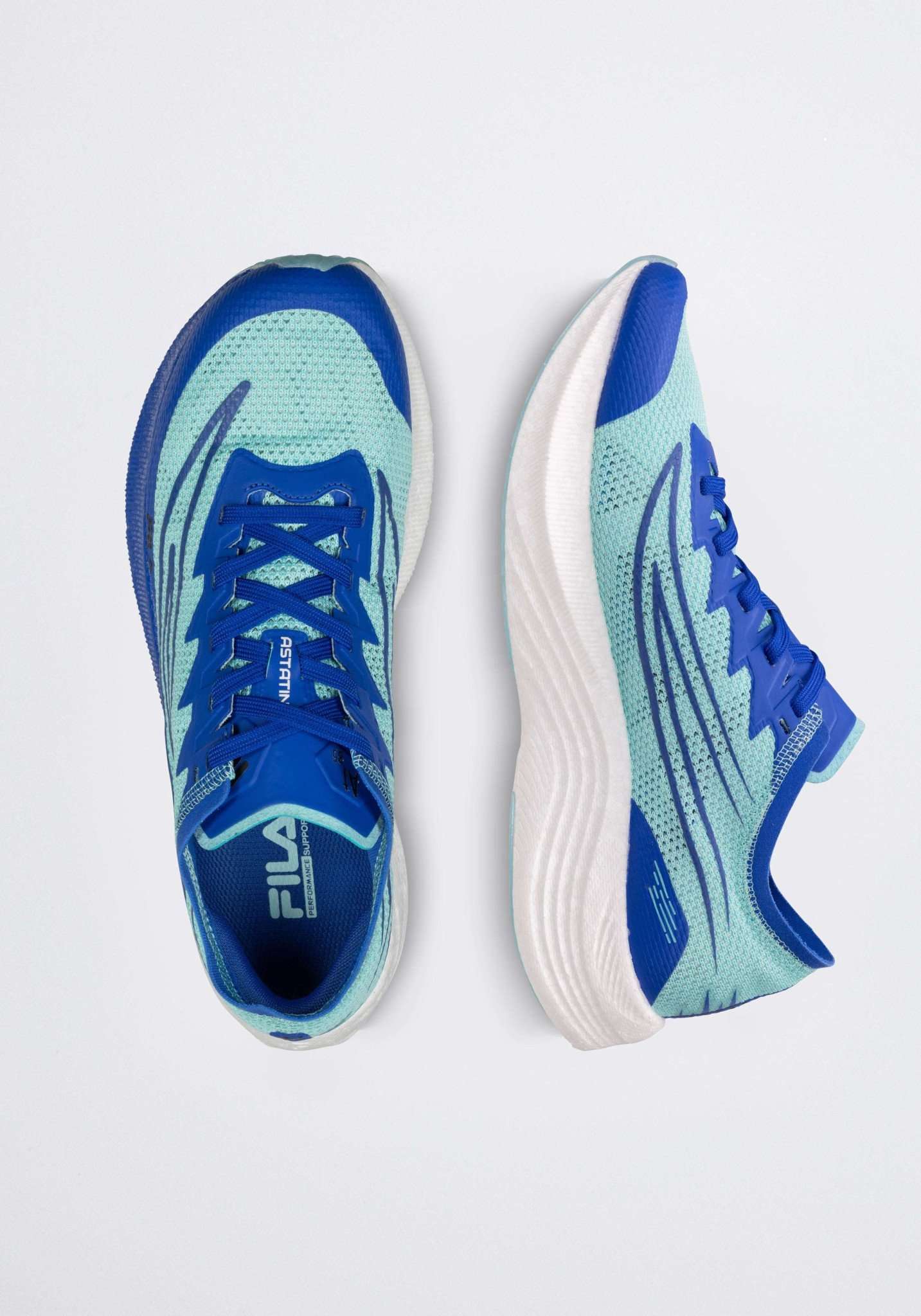 Astatine in Aruba Blue-Lapis Blue Running Shoes Fila   