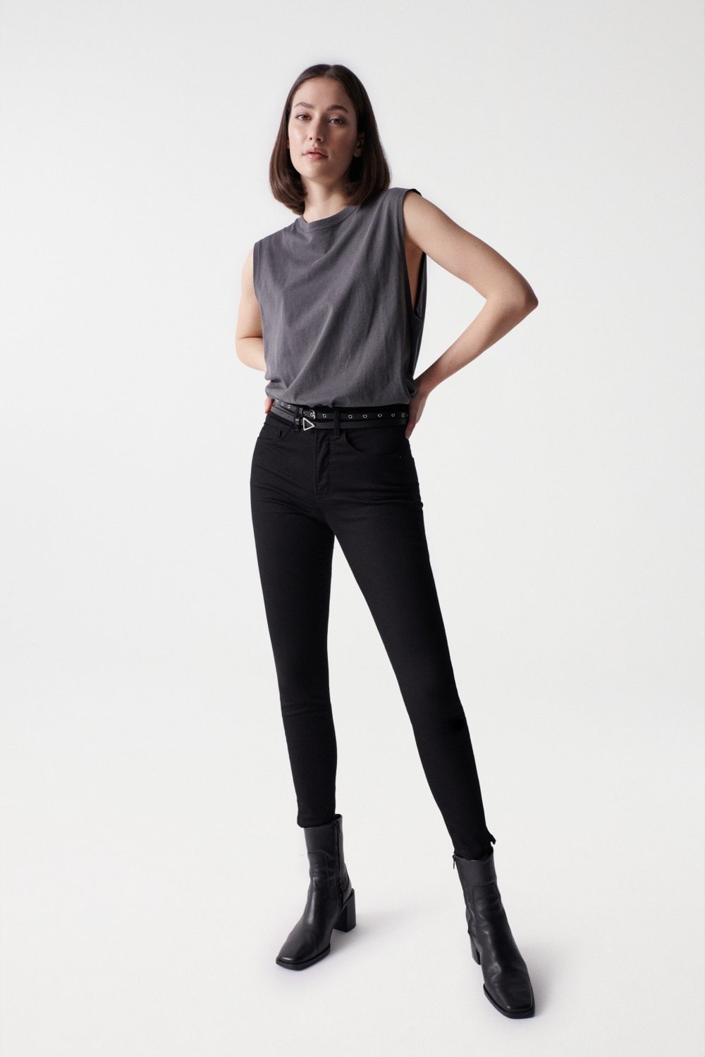 Secret Glamour Push-In in Black Jeans Salsa Jeans   