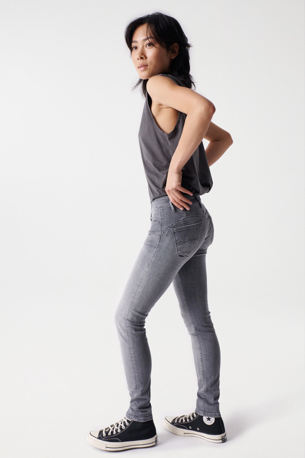 Wonder Skinny Push-Up in Dark Grey Jeans Salsa Jeans   