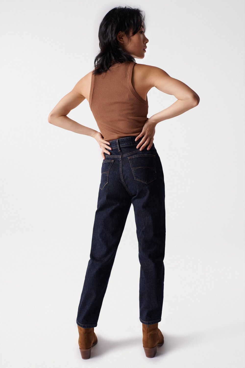 True Cropped Slim Comfort in Medium Wash Jeans Salsa Jeans   