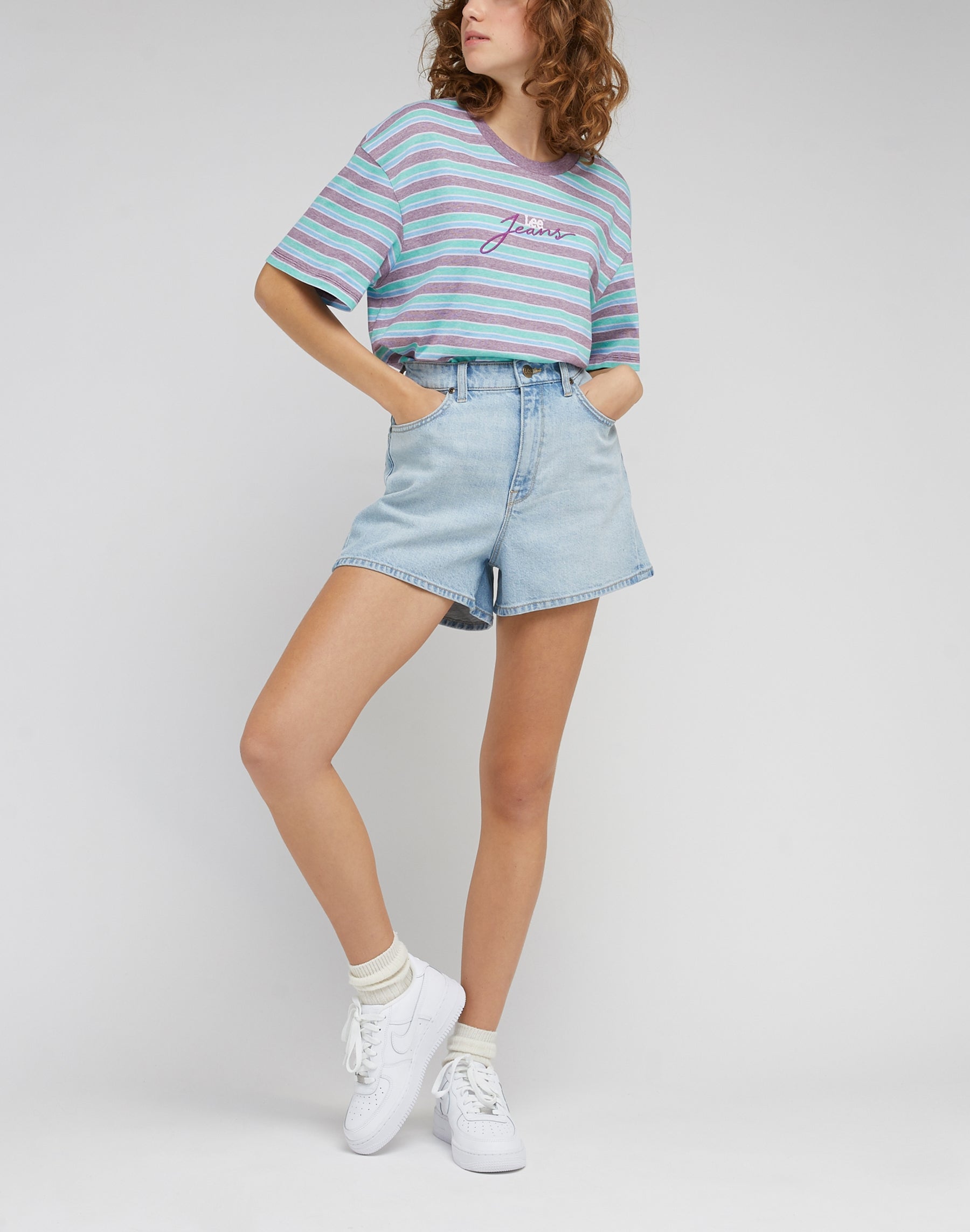 Carol Short in Soft Diffused Jean Shorts Lee   