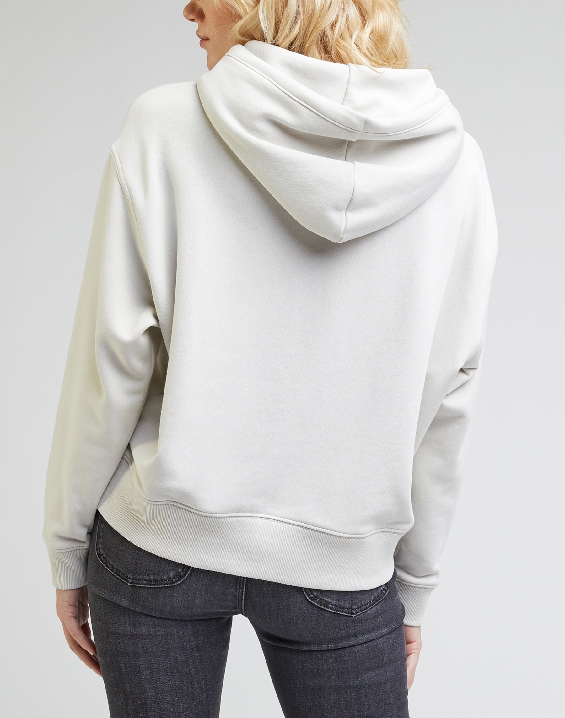 Essential Hoodie in Foggy Gray Hooded Sweater Lee   