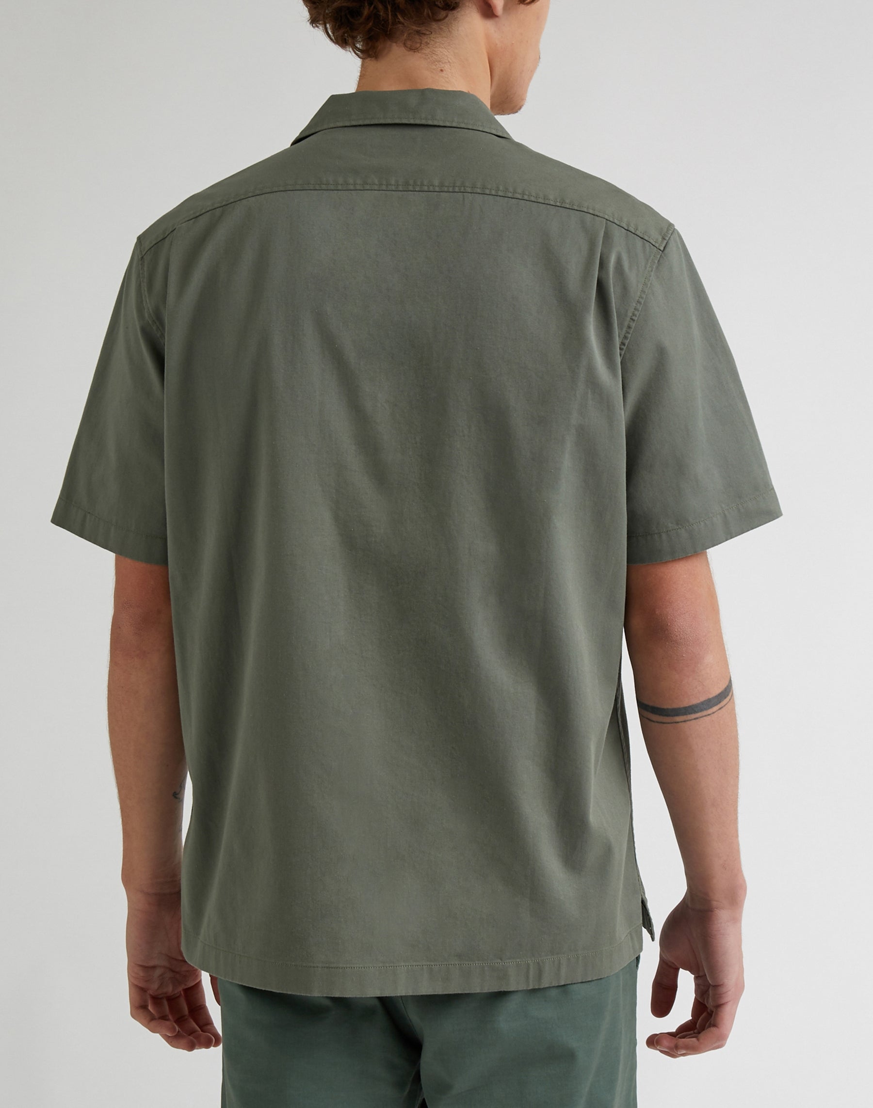 Short sleeve Chetopa shirt in Fort Green shirts Lee   