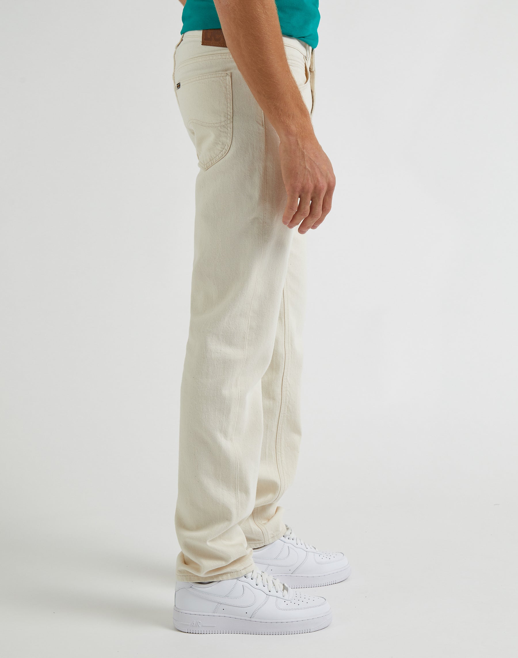 Daren Zip Fly Non Stretch in Ecru Pants Lee   