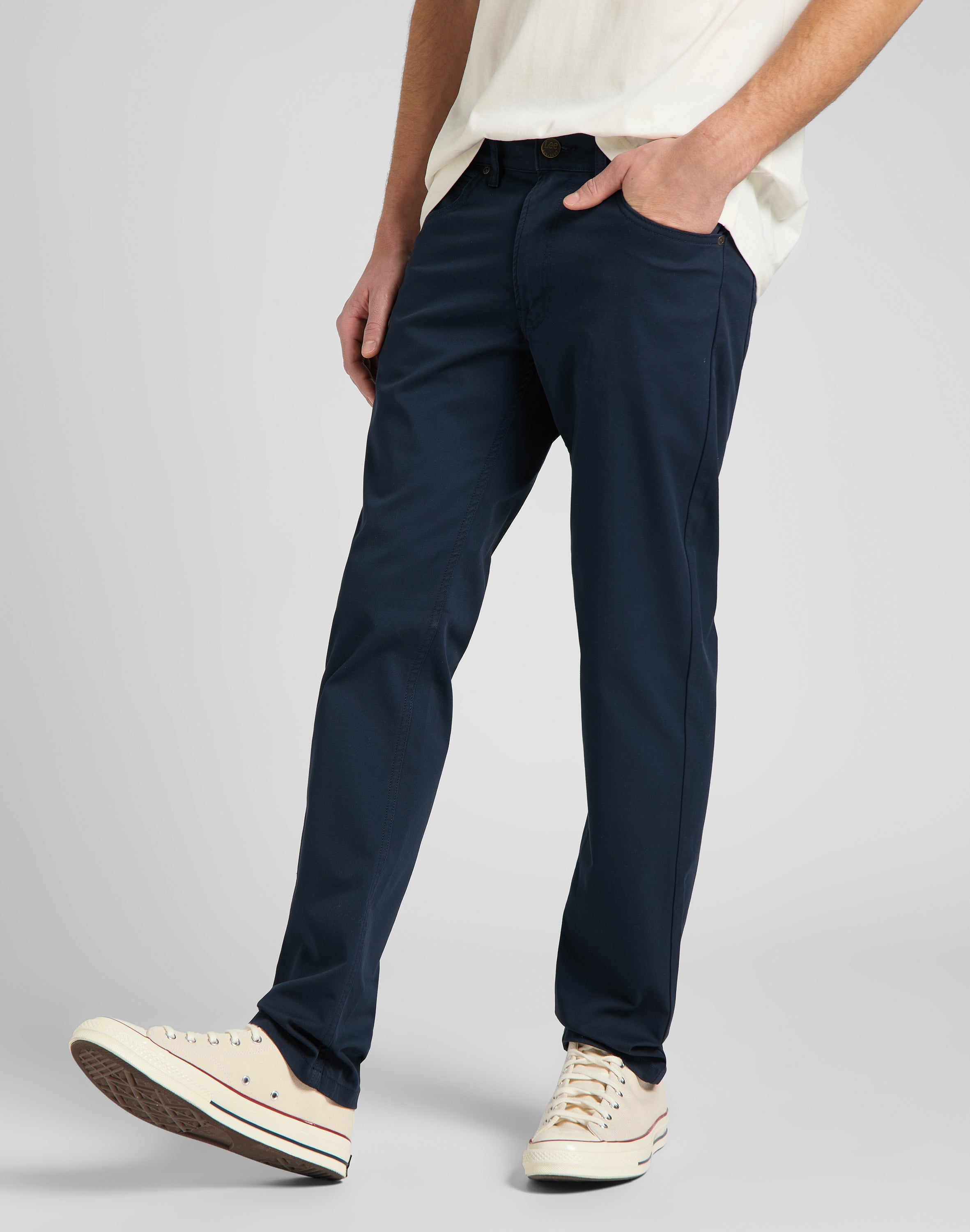 Daren Zip Fly in Deep Navy Pants Lee   