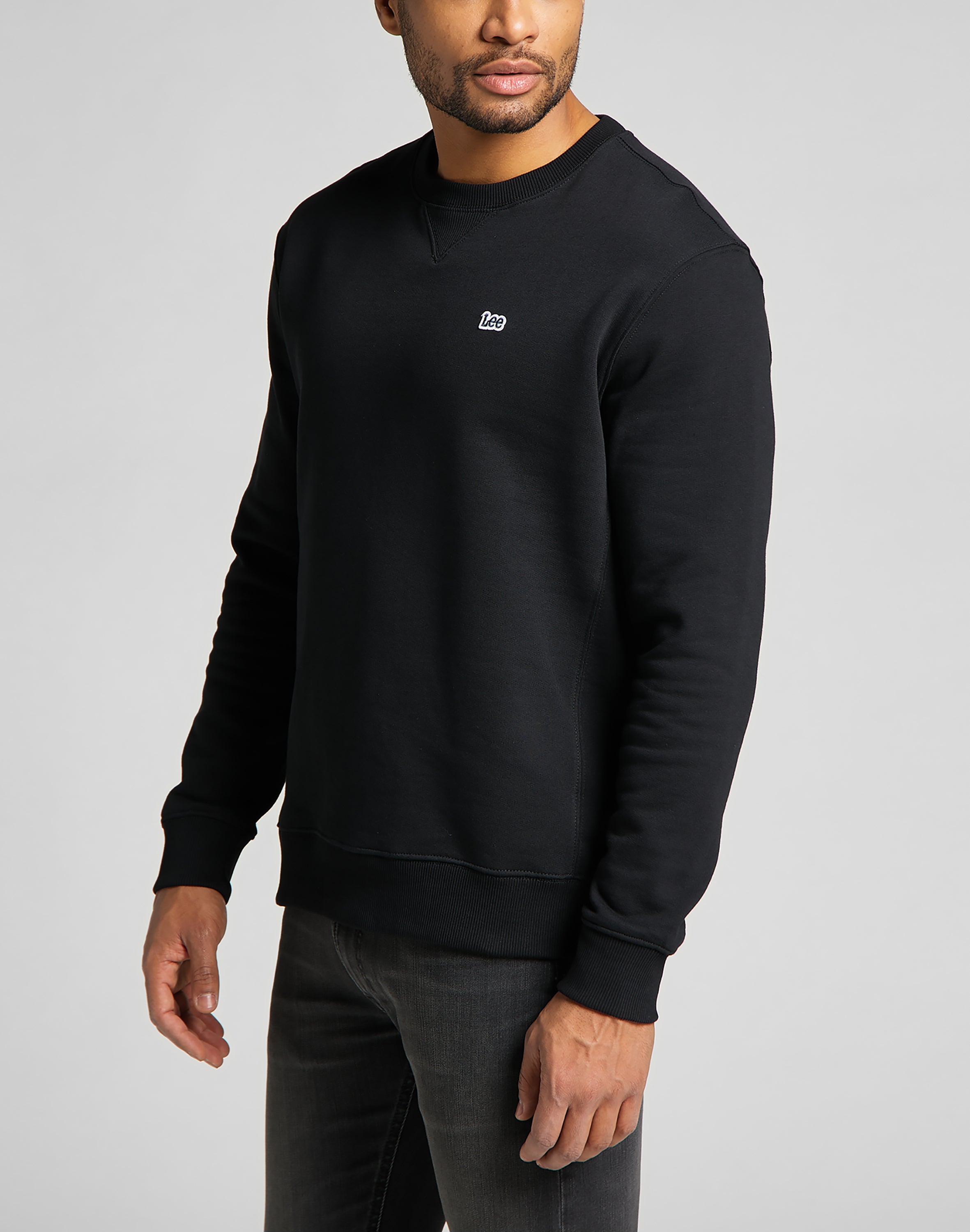 Plain Crew Sweatshirt in Black Sweatshirts Lee   