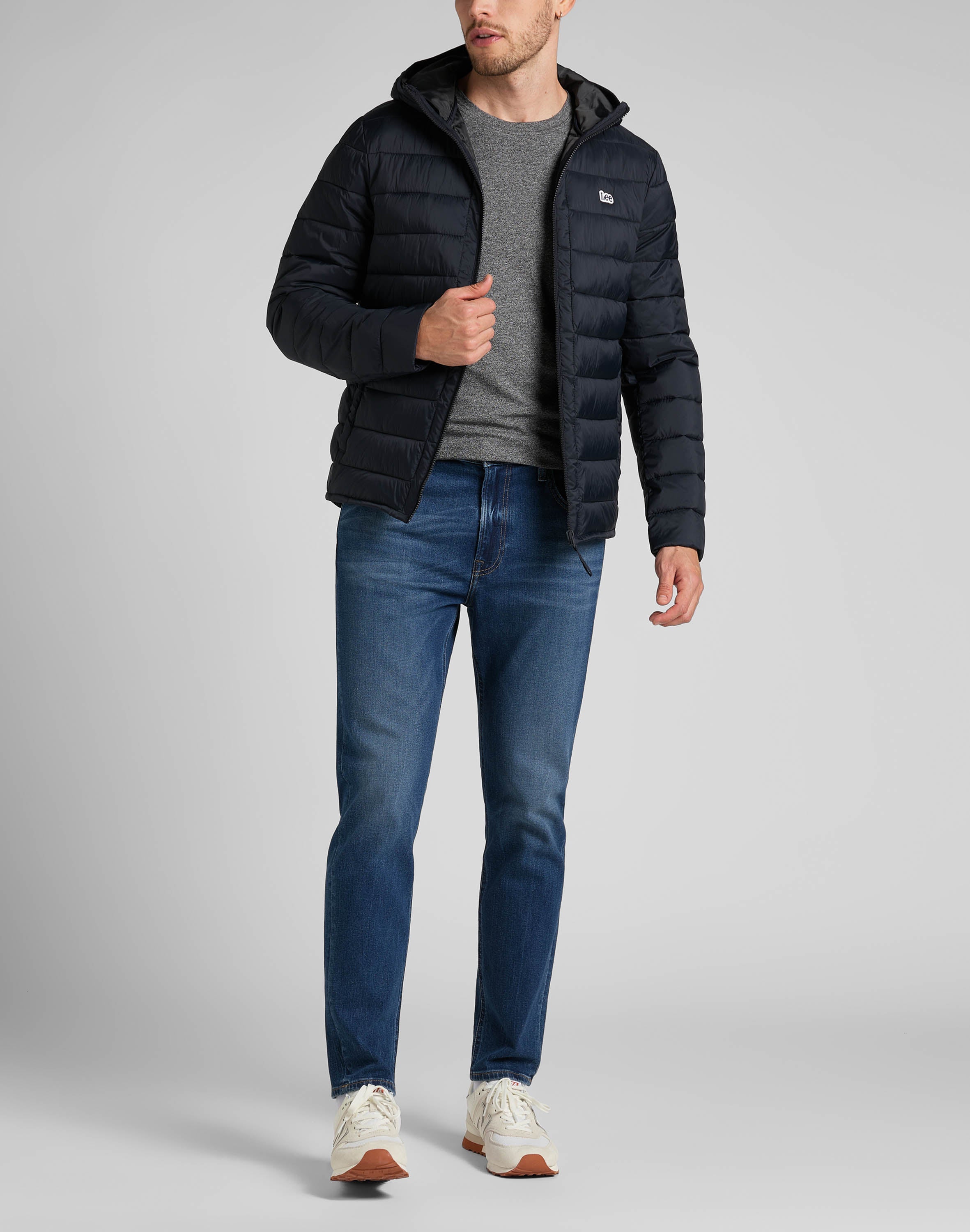 Light Puffer Jacket in Black Jackets Lee   