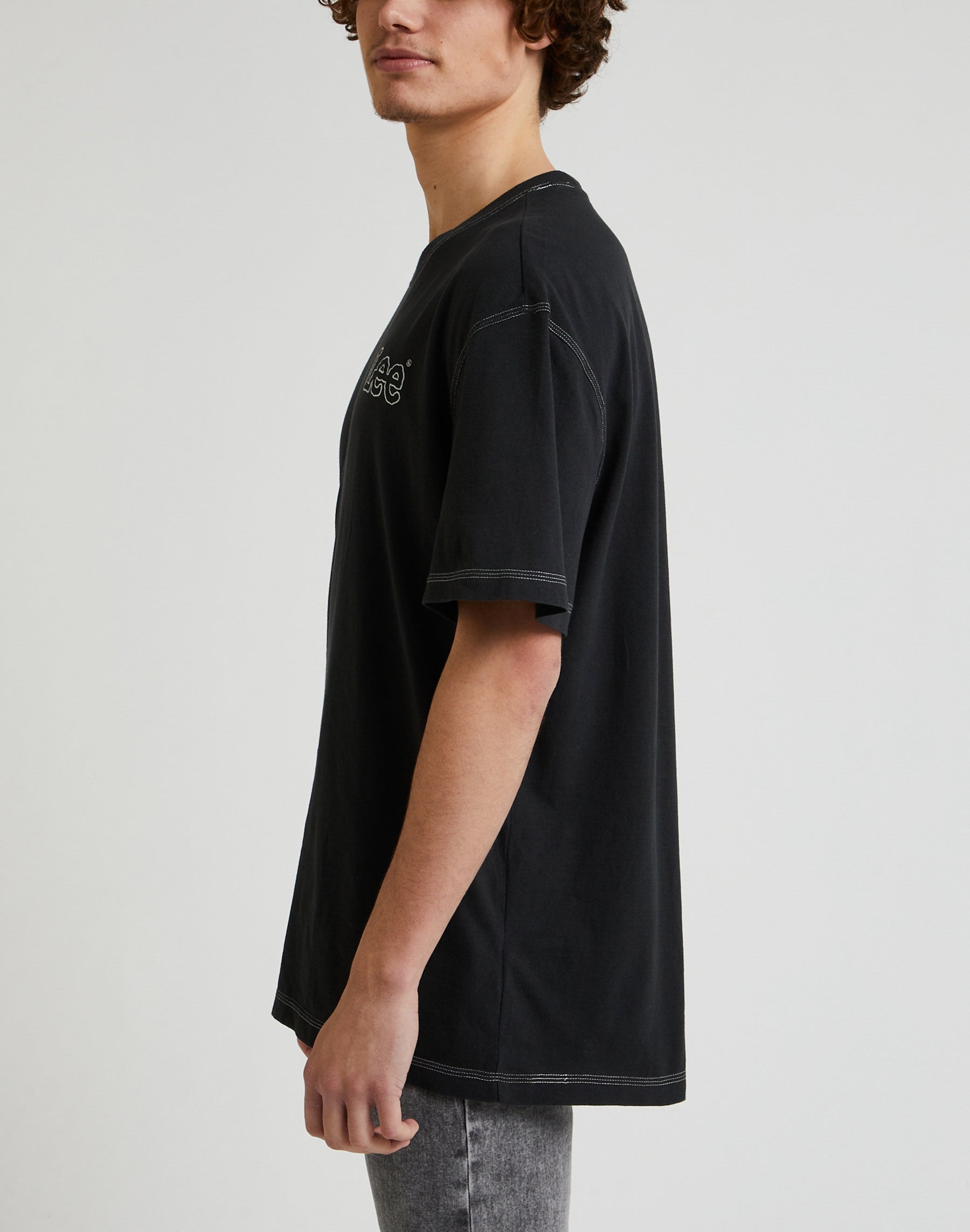 Loose Seasonal Tee in Washed Black T-Shirts Lee   