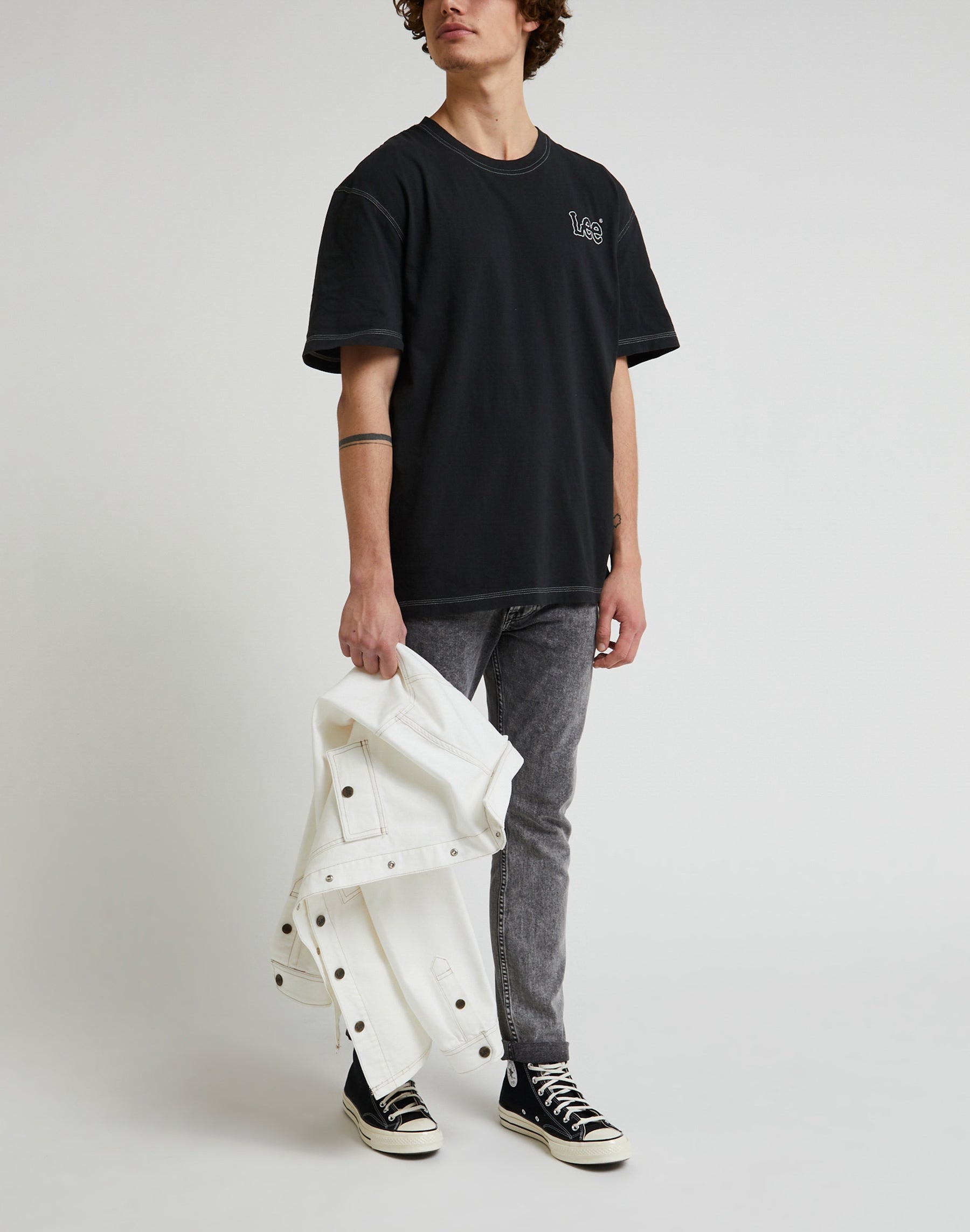 Loose Seasonal Tee in Washed Black T-Shirts Lee   