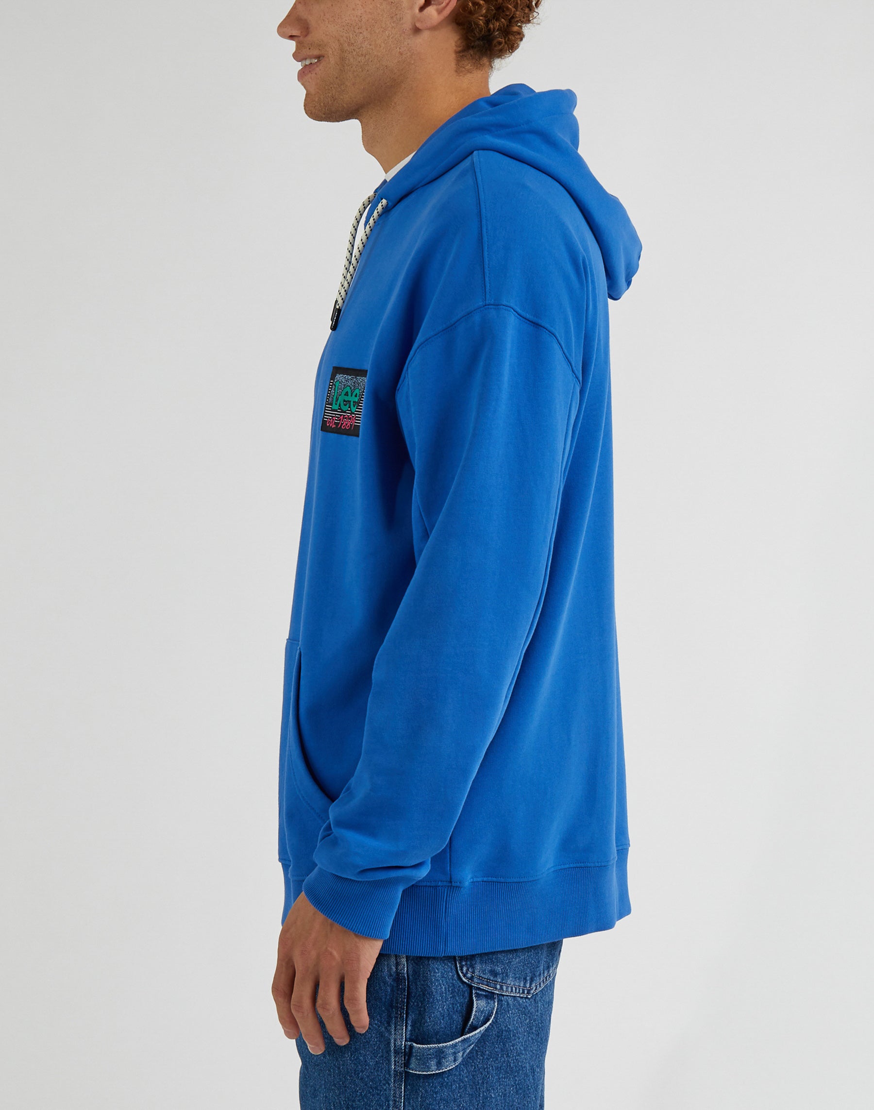 Loose Seasonal Hoodie in Ferris Hooded Sweater Lee   