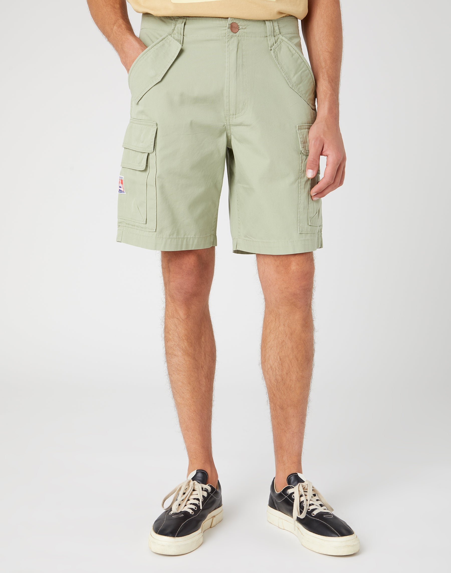 Casey Jones Cargo Shorts in Tea Leaf Shorts Wrangler   