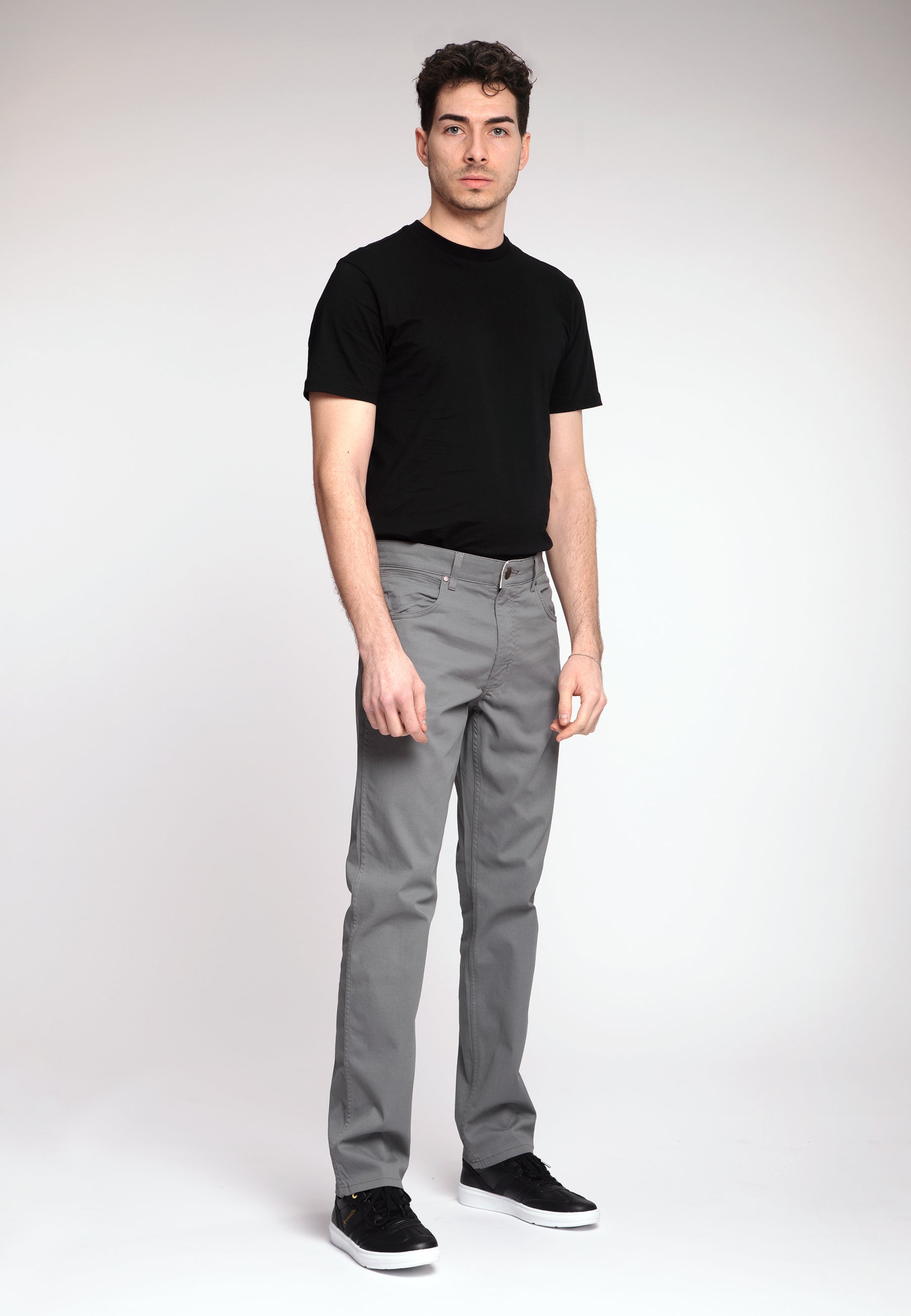 Greensboro twill in Iron Grey pants Wrangler   