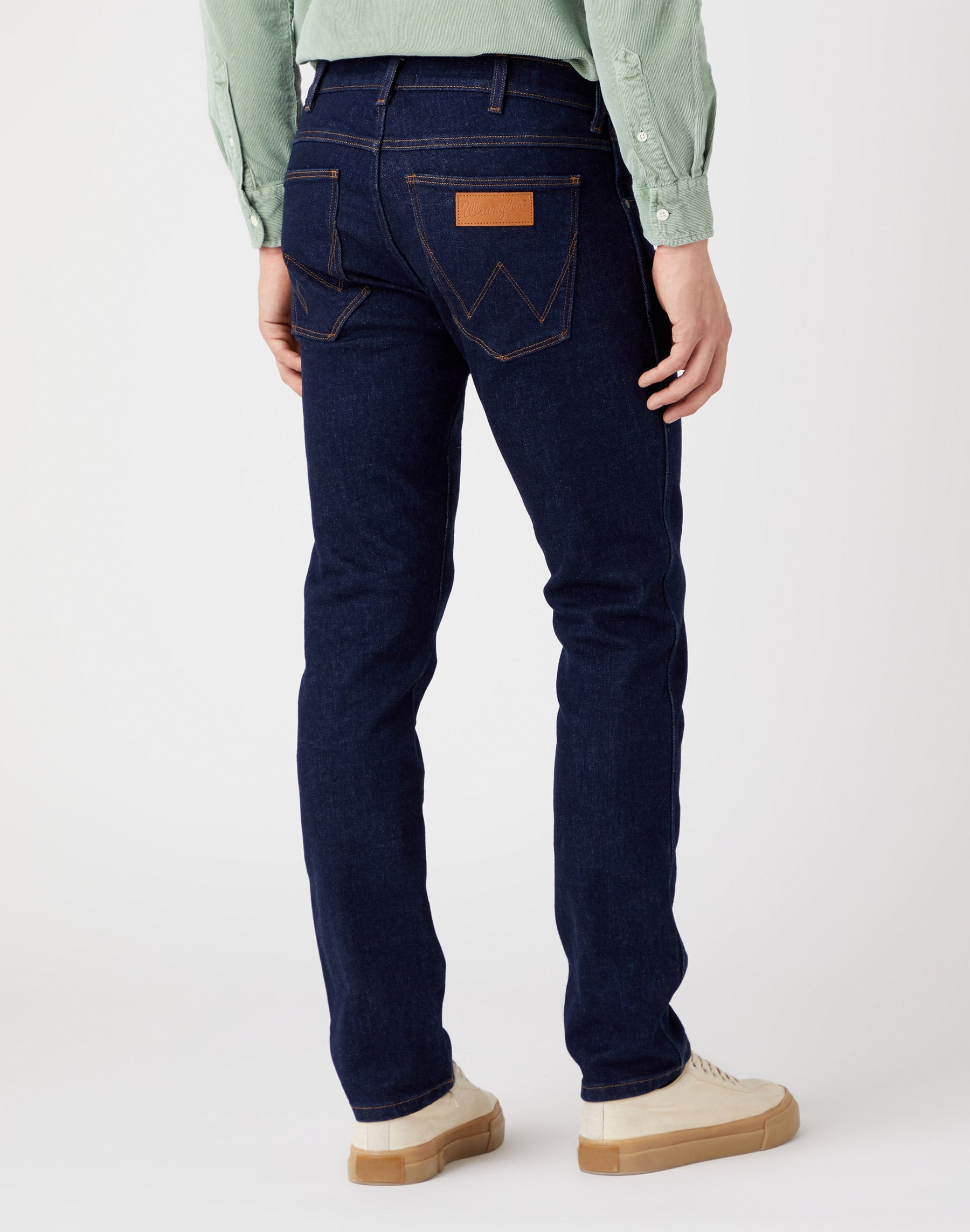 Larston Medium Stretch in Day Drifter Jeans Wrangler   