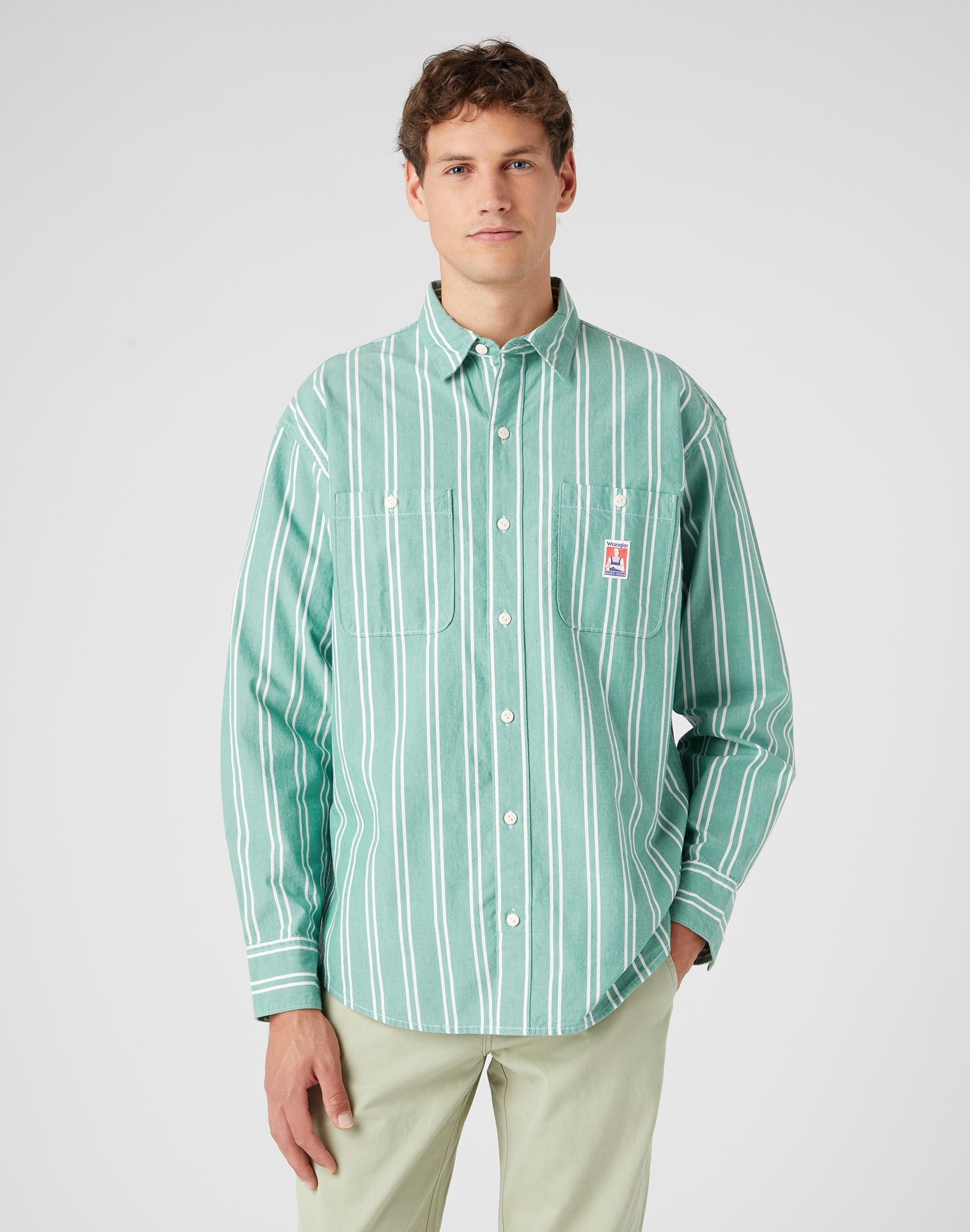 Casey Jones Two Pocket Utility Shirt in Pine Green Shirts Wrangler   