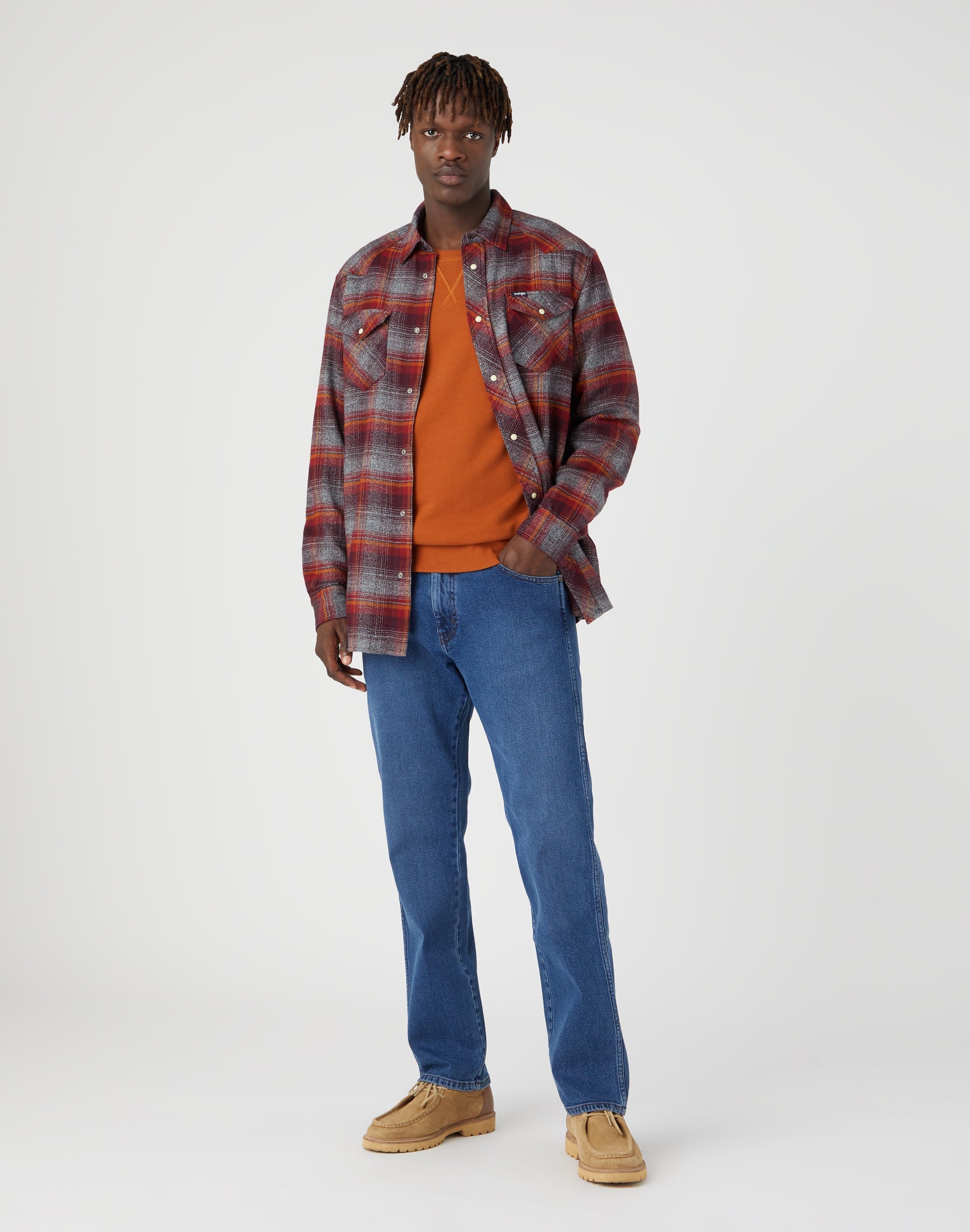 Heritage Shirt in Rhubarb Red Shirts Wrangler   