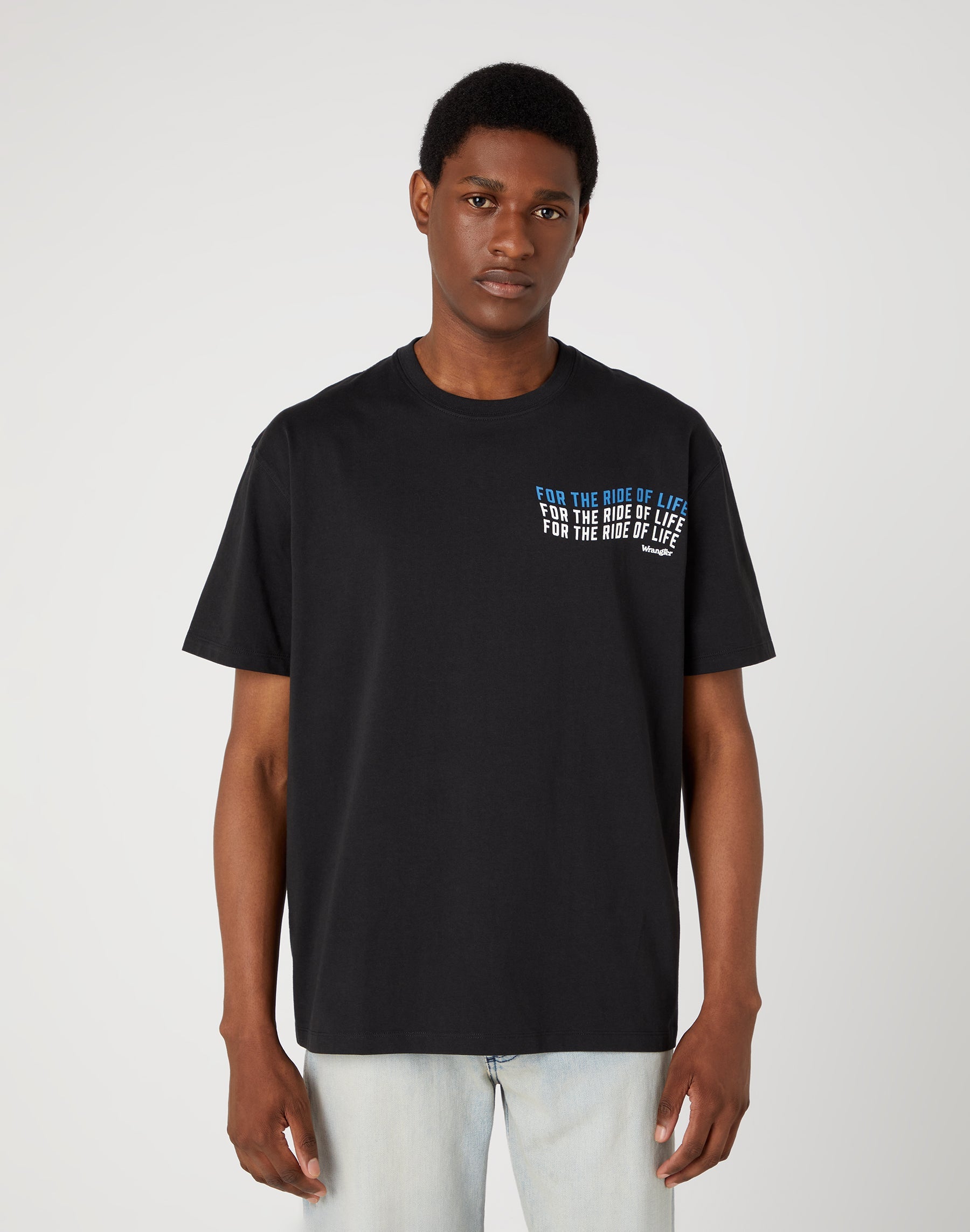 Slogan Tee in Washed Black T-Shirts Wrangler   