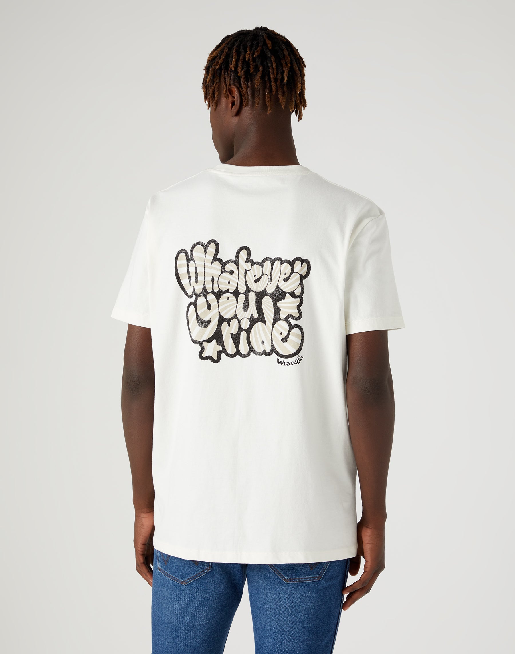 Logo Tee in Worn White T-Shirts Wrangler   