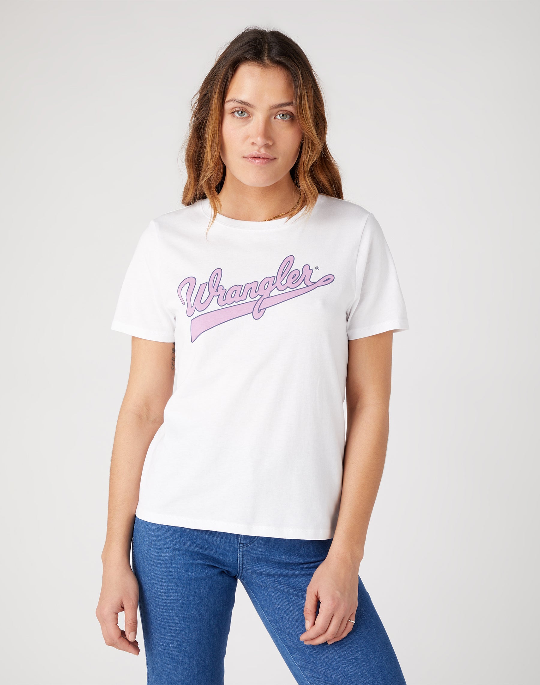 Regular Tee in True White T-Shirts Wrangler   