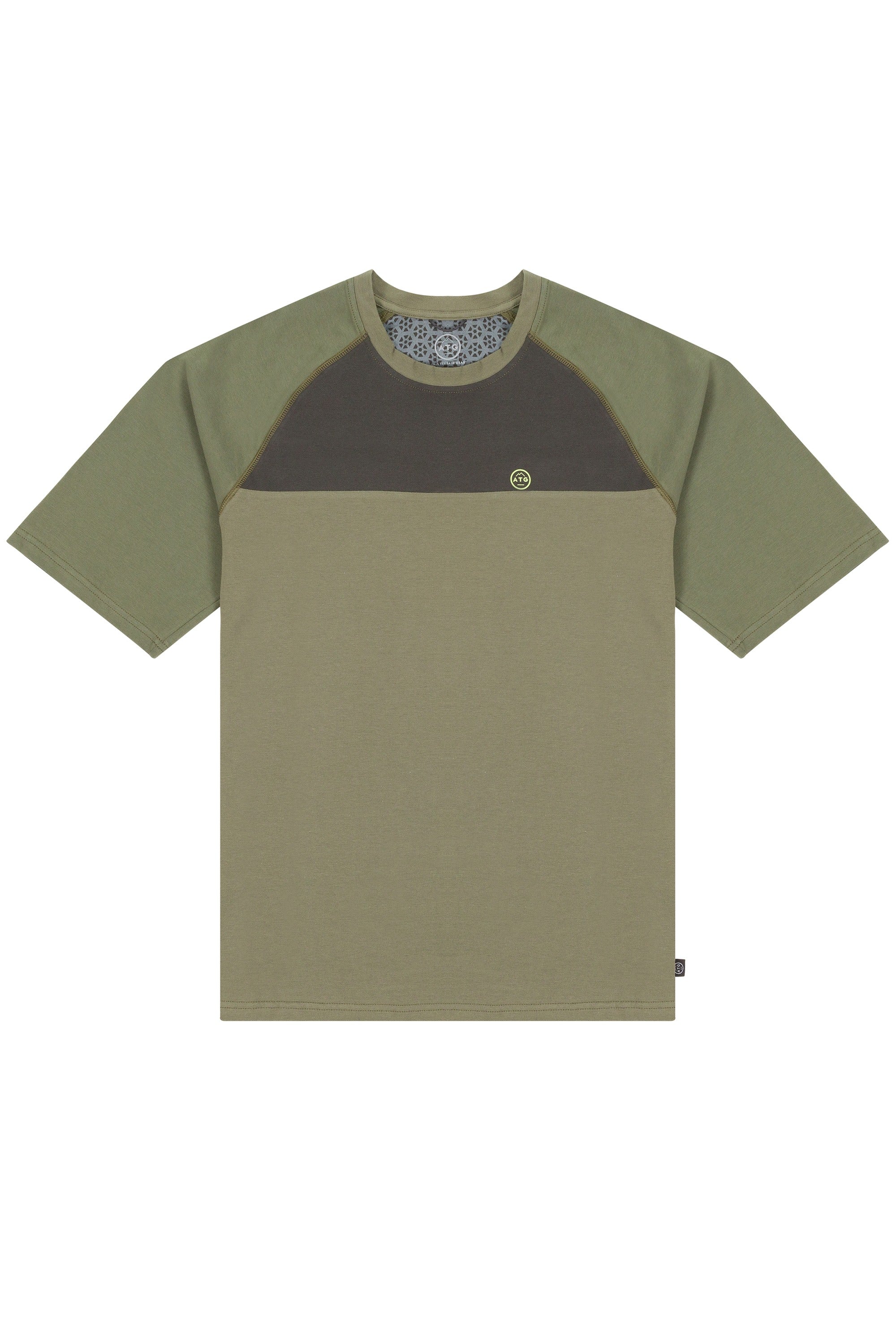 Short Sleeve Hybrid Tee in Dusty Olive T-Shirts Wrangler   