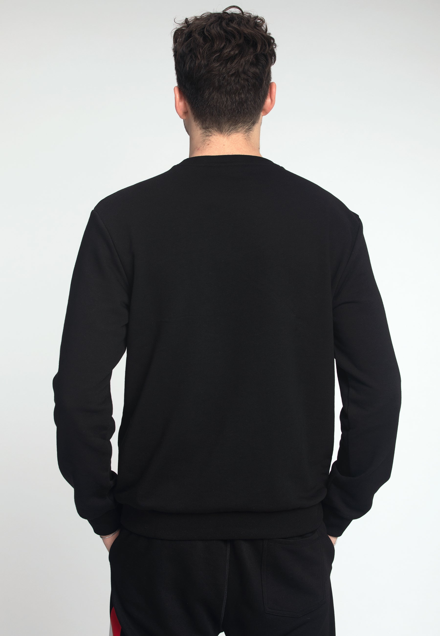 Brustem Crew Sweat in Black Sweatshirts Fila   