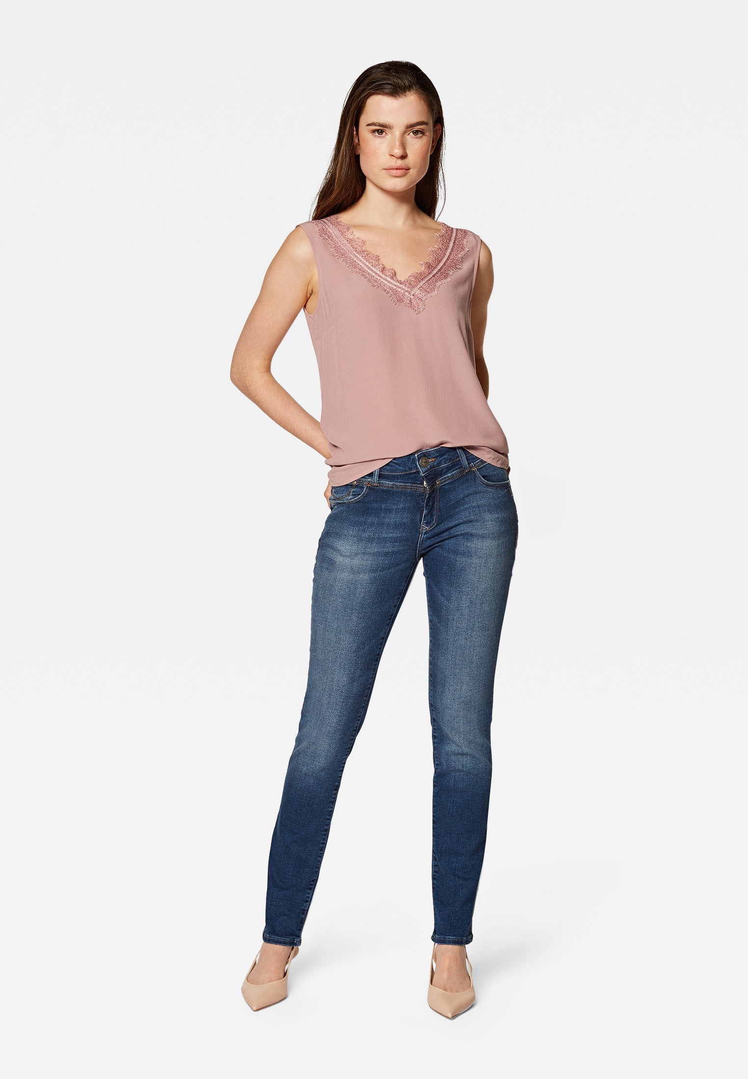 Sophie in Deep Memory Fit Jeans Mavi   