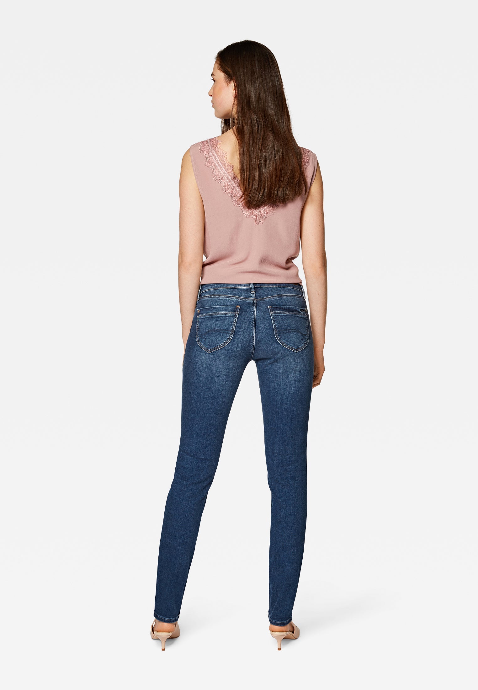 Sophie in Deep Memory Fit Jeans Mavi   