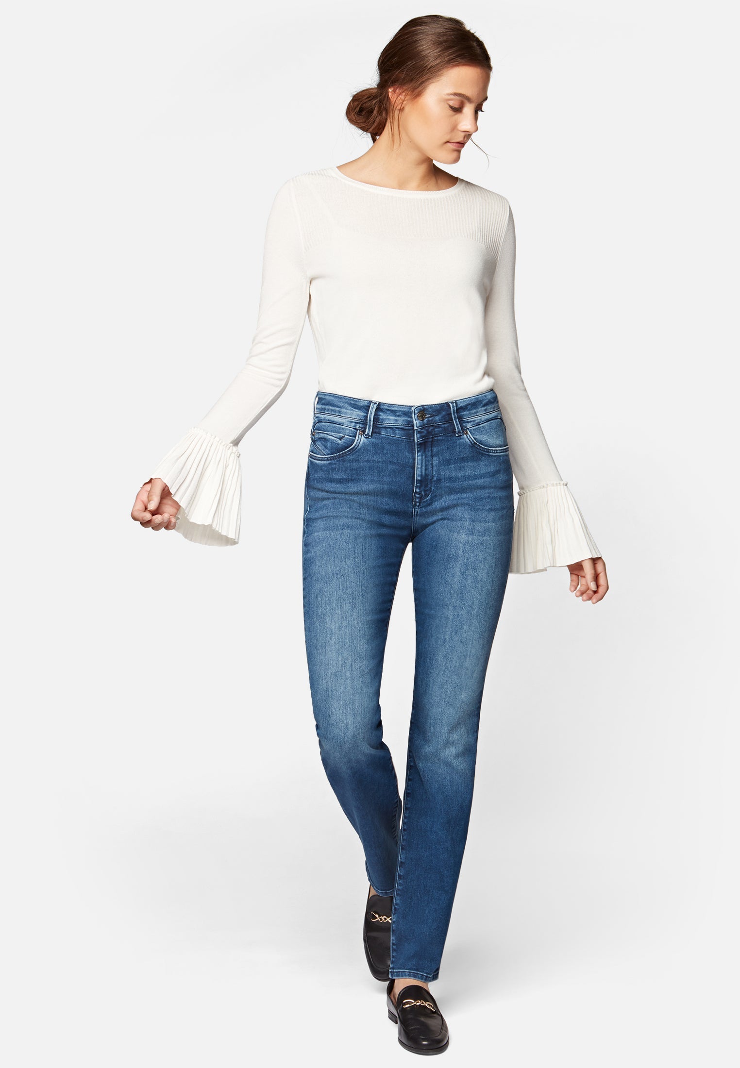 Kendra in Indigo Blue Sateen Str Jeans Mavi   